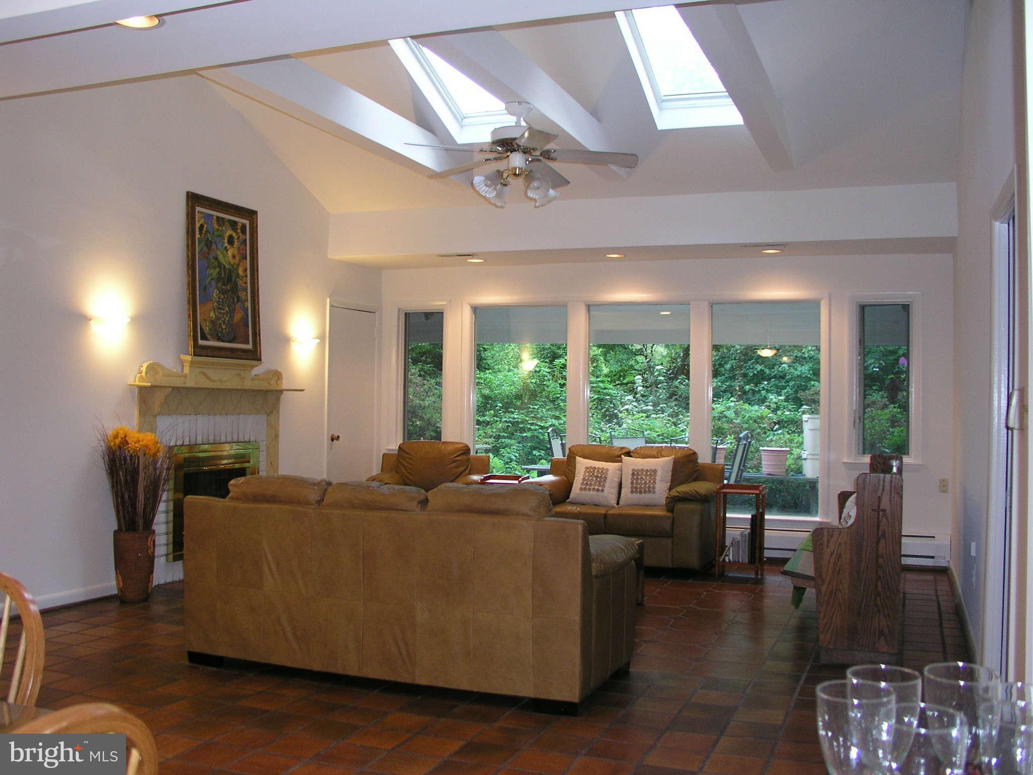 POTOMAC HILLS - Residential Lease