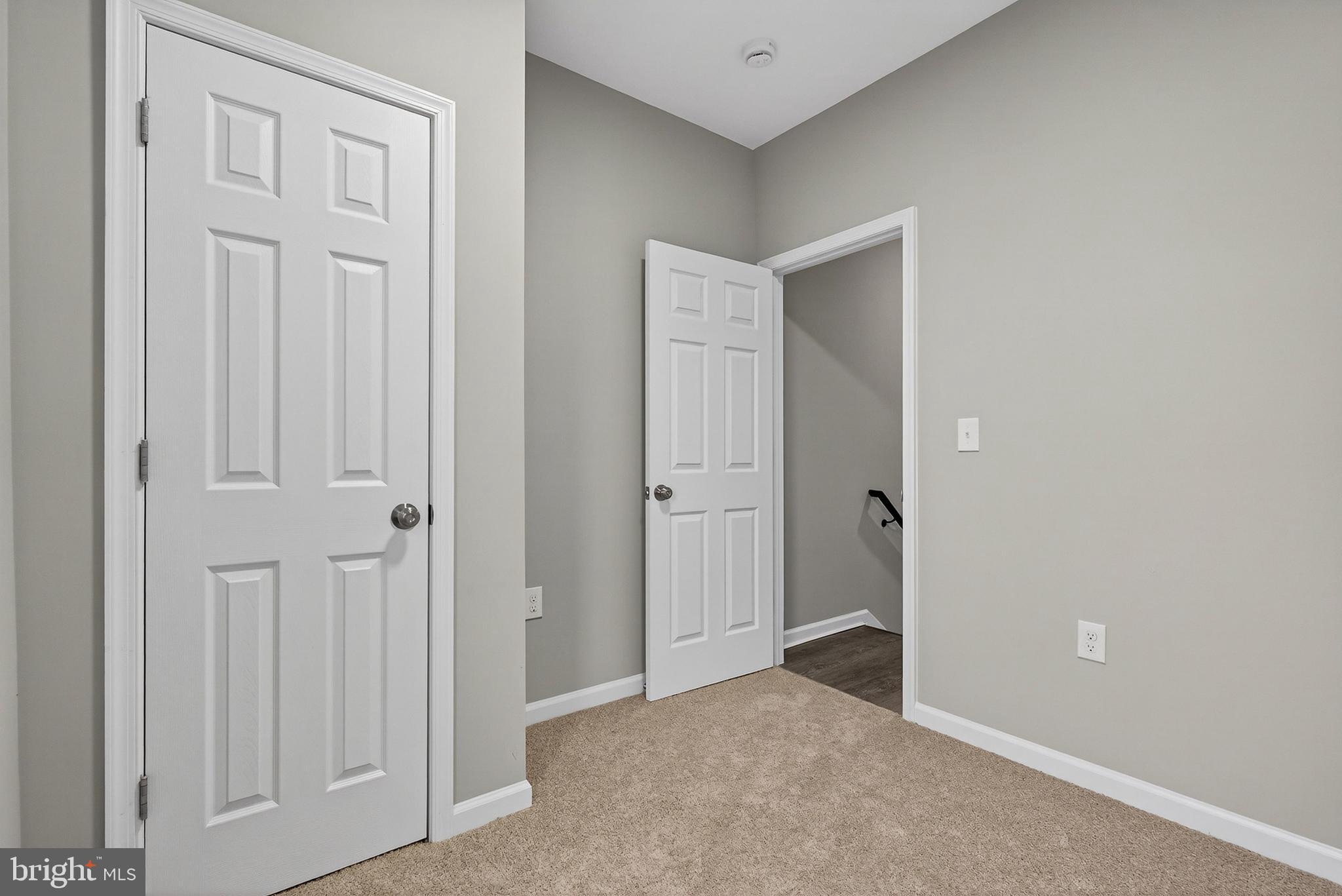 ROSEMONT - Residential