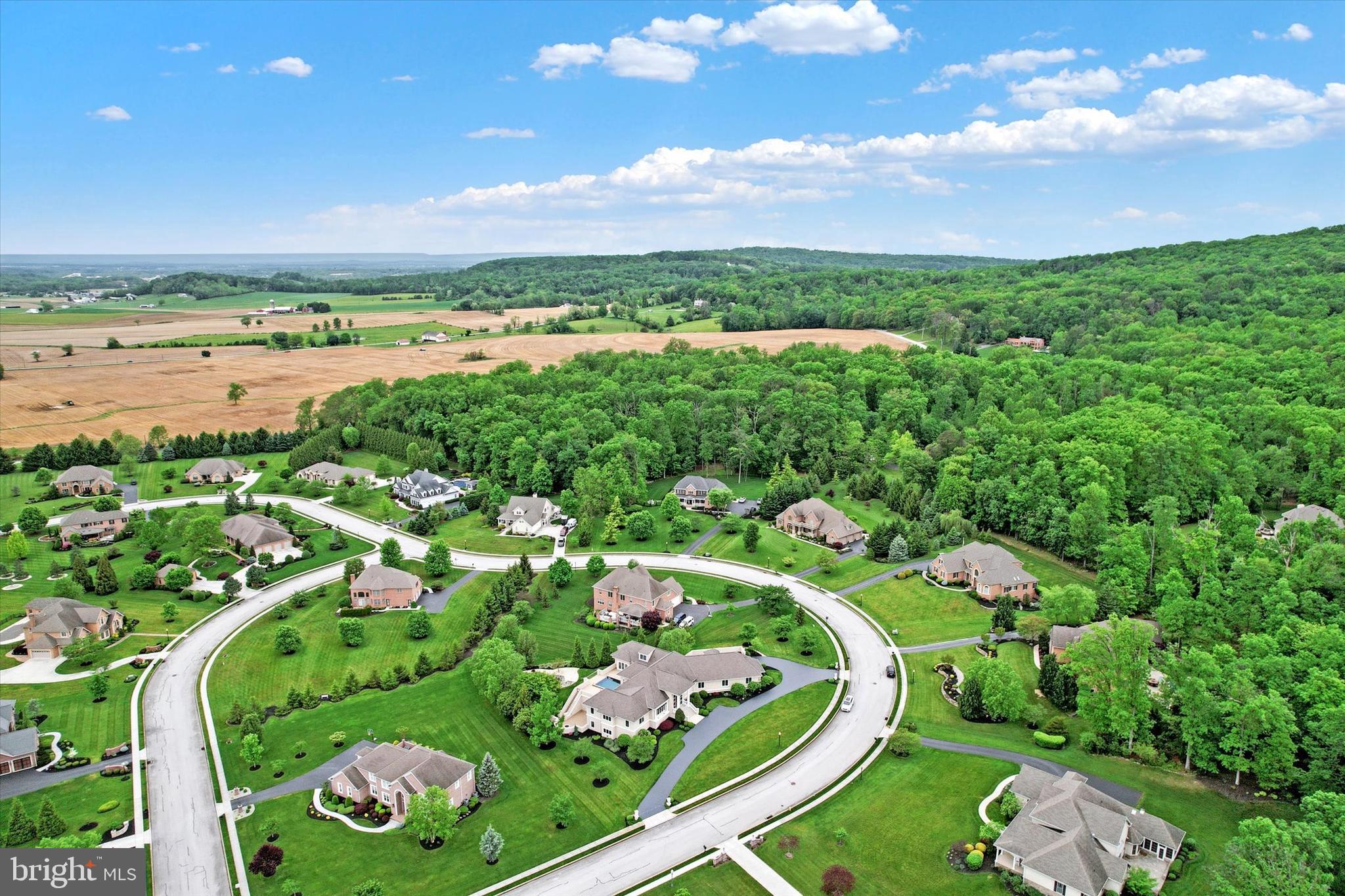 THORNHILL - Residential