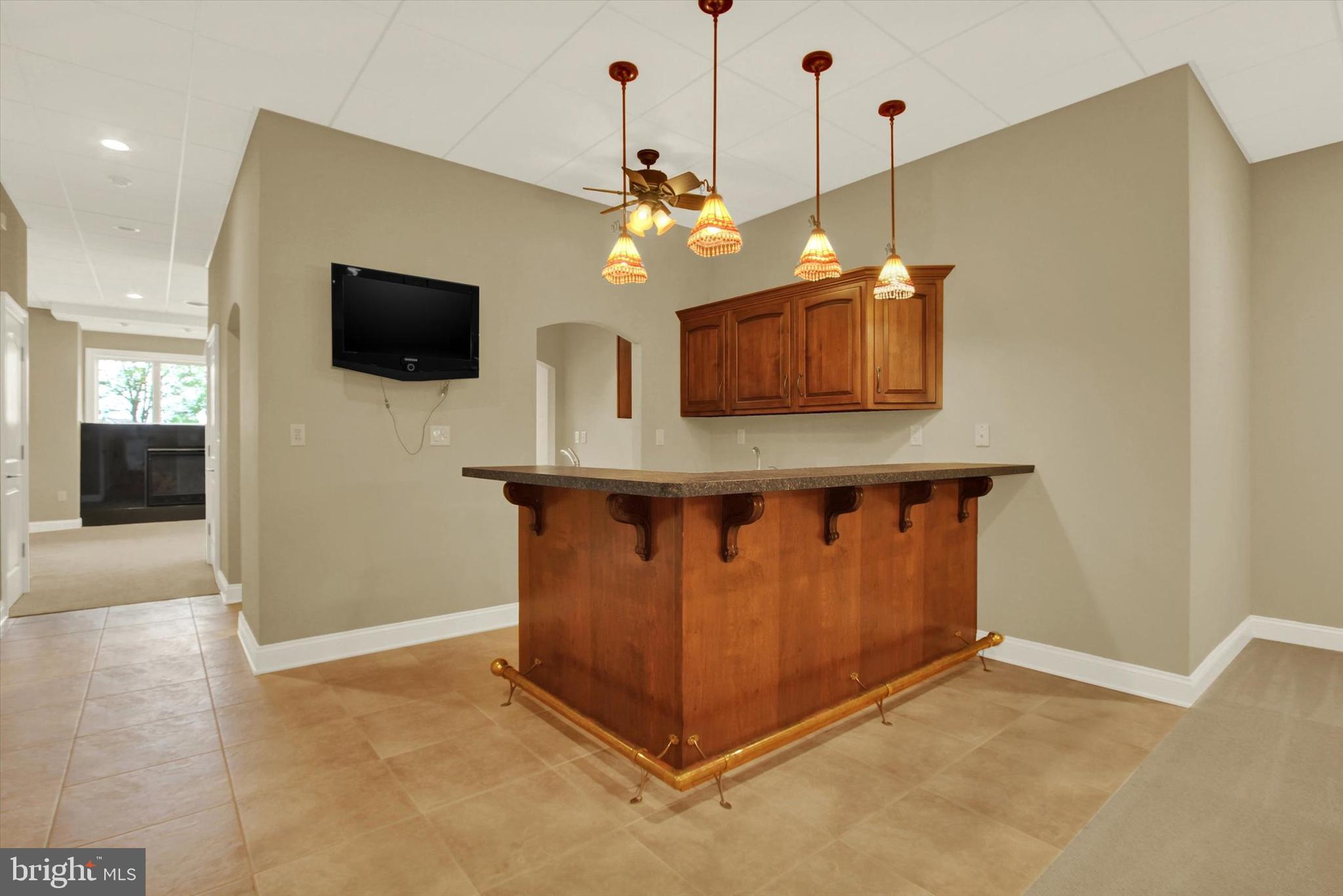 THORNHILL - Residential