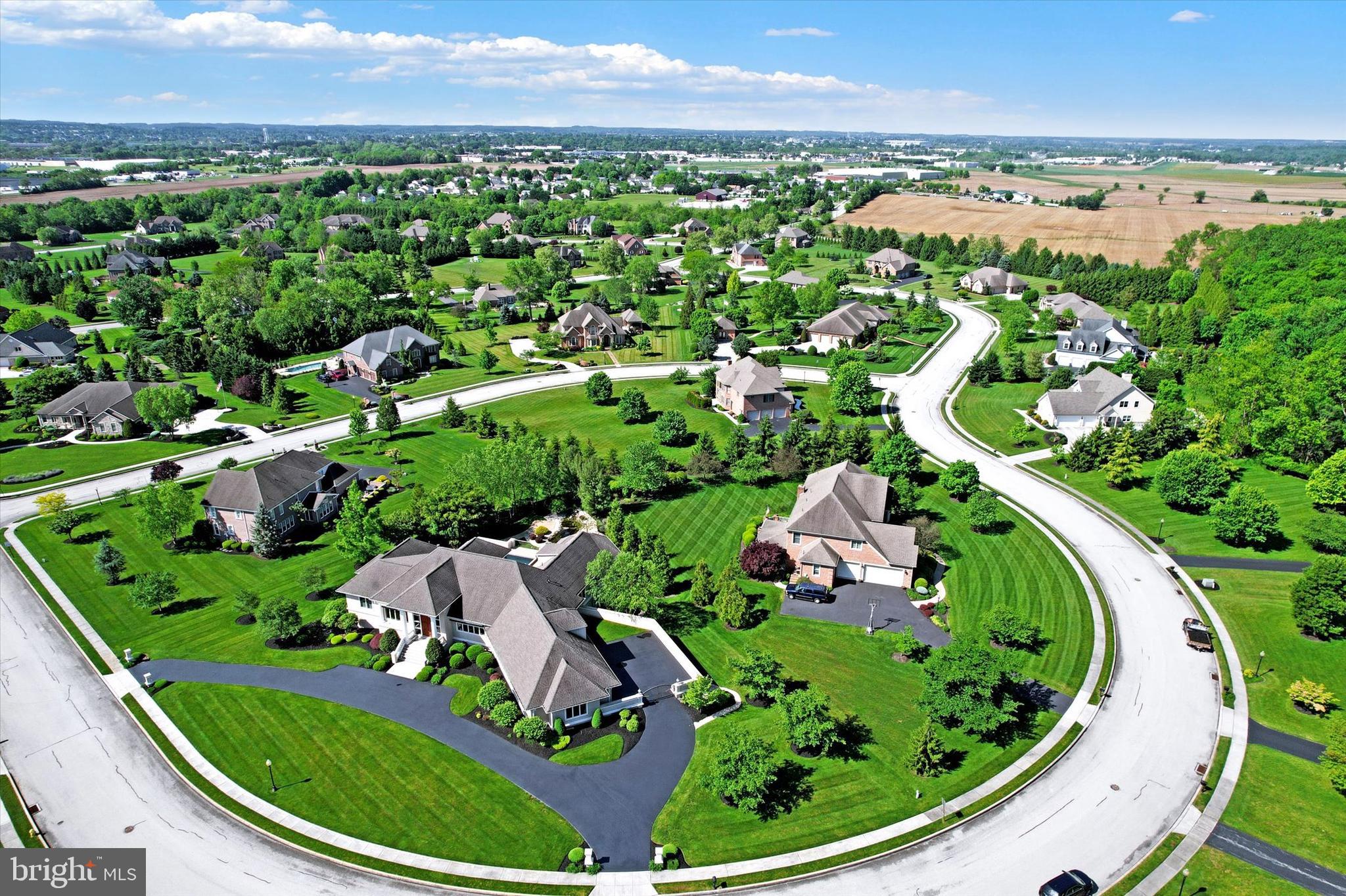 THORNHILL - Residential