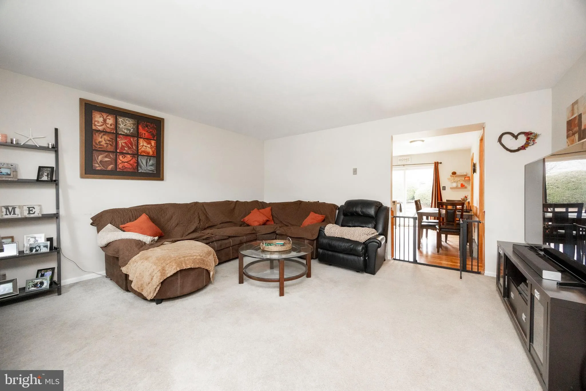 Schwenksville, Pennsylvania 19473, United States, 3 Bedrooms Bedrooms, ,2 BathroomsBathrooms,Residential,Pending,9265