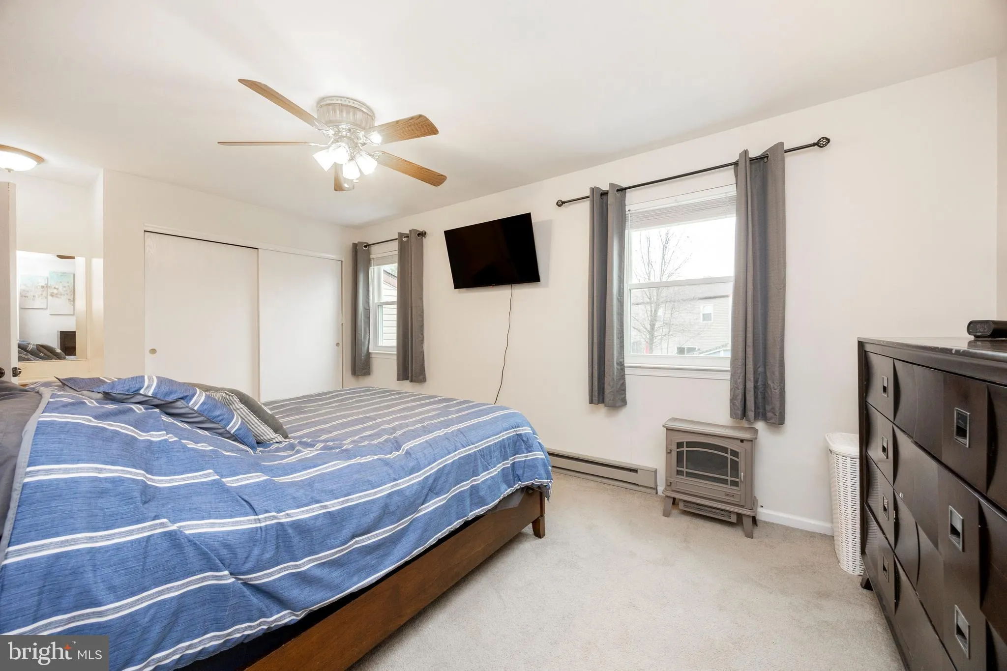 Schwenksville, Pennsylvania 19473, United States, 3 Bedrooms Bedrooms, ,2 BathroomsBathrooms,Residential,Pending,9265