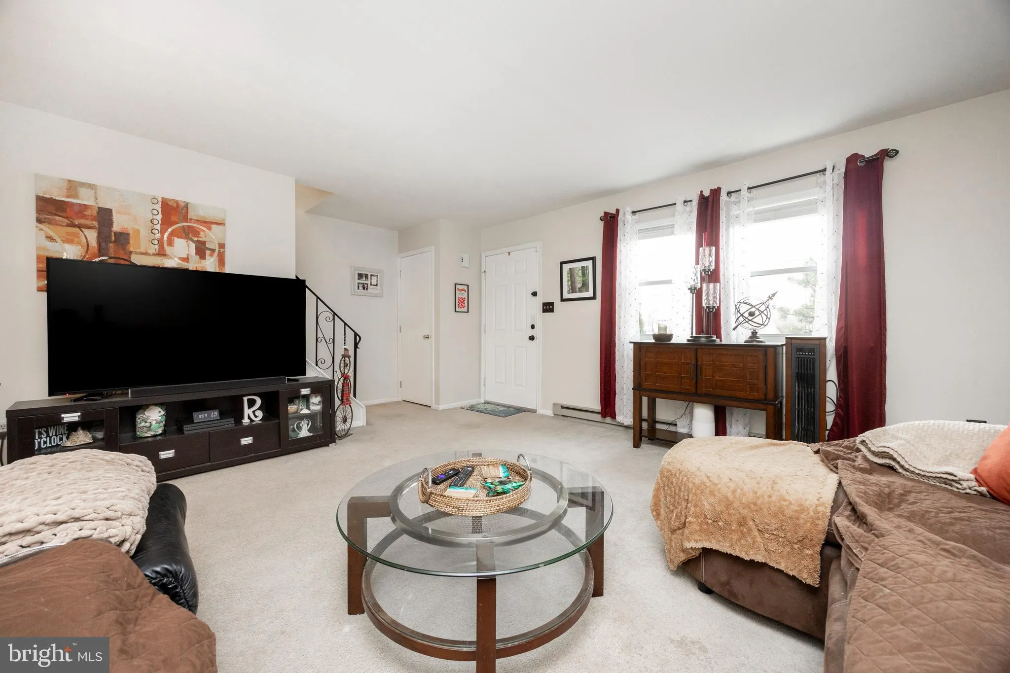 Schwenksville, Pennsylvania 19473, United States, 3 Bedrooms Bedrooms, ,2 BathroomsBathrooms,Residential,Pending,9265