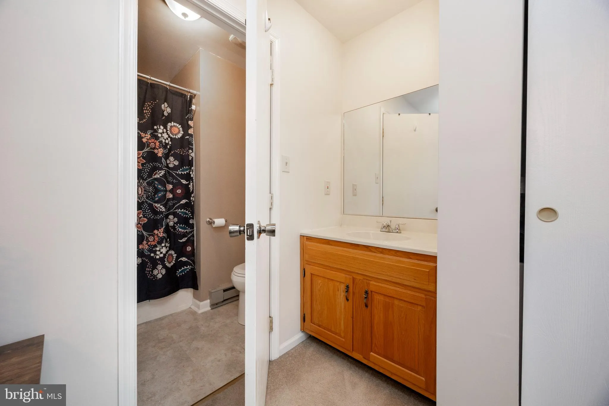 Schwenksville, Pennsylvania 19473, United States, 3 Bedrooms Bedrooms, ,2 BathroomsBathrooms,Residential,Pending,9265