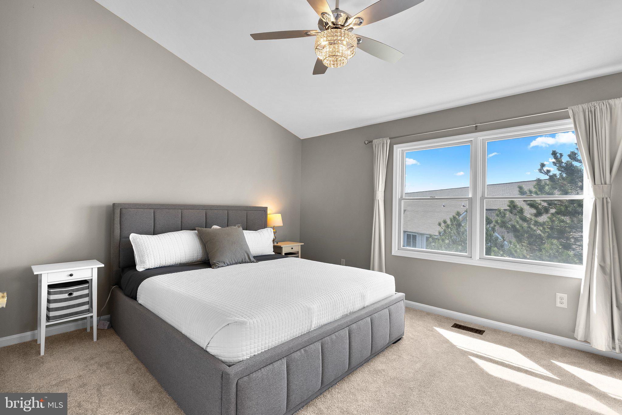 BAYSIDE - Residential