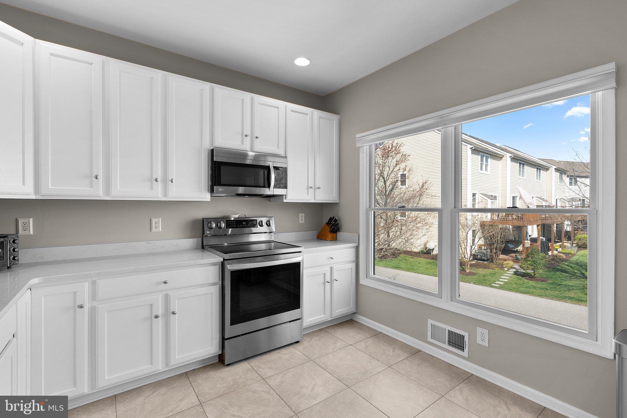 BAYSIDE - Residential