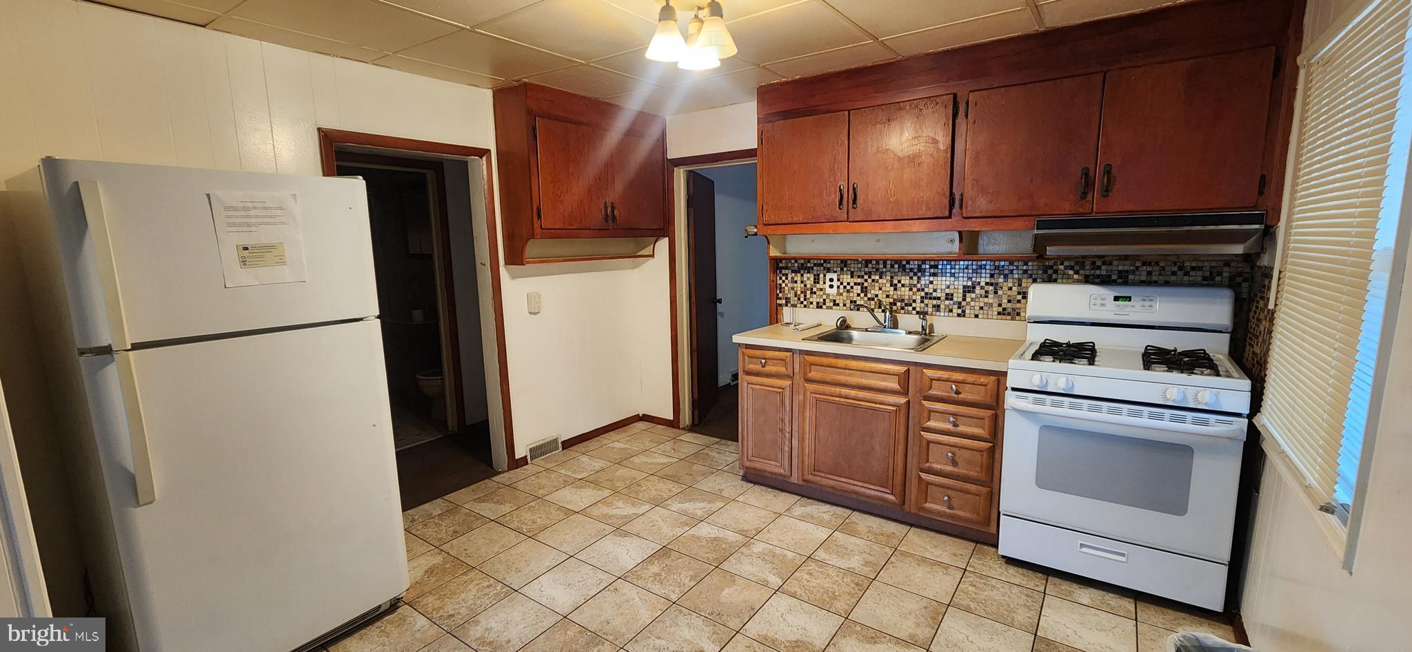 PASADENA - Residential Lease