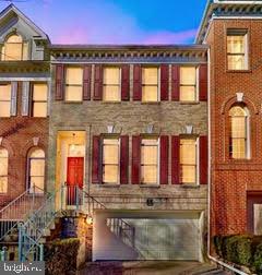 REES ESTATE - Residential