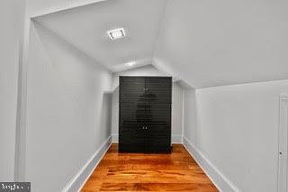 REES ESTATE - Residential