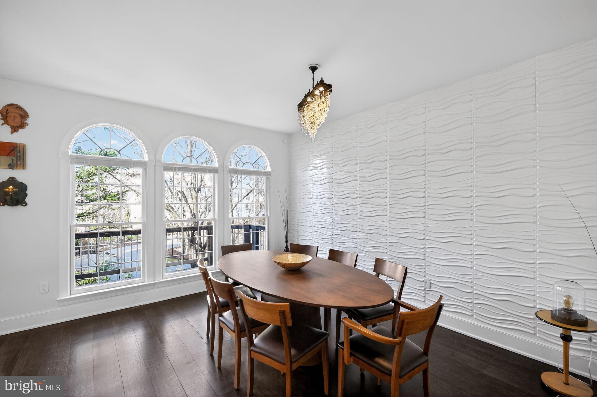 REES ESTATE - Residential