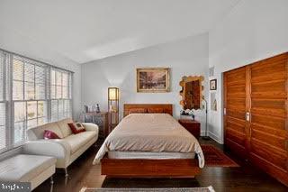 REES ESTATE - Residential