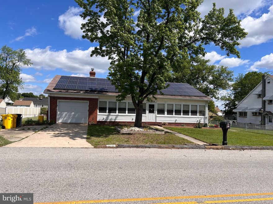 Estate Sale Opportunity!
This solidly built home has great bones, offering spacious rooms and hardwood floors throughout the main level. The partially finished basement includes custom built-in cabinetry for storage and a rough-in for a half bath, providing excellent potential for expansion.

Move right in or update to match your vision—endless possibilities await. Enjoy a large, fenced backyard, perfect for outdoor living. Solar panels help keep energy costs down, adding long-term value and efficiency.

Don’t miss your chance to transform this well-maintained home into something truly special!