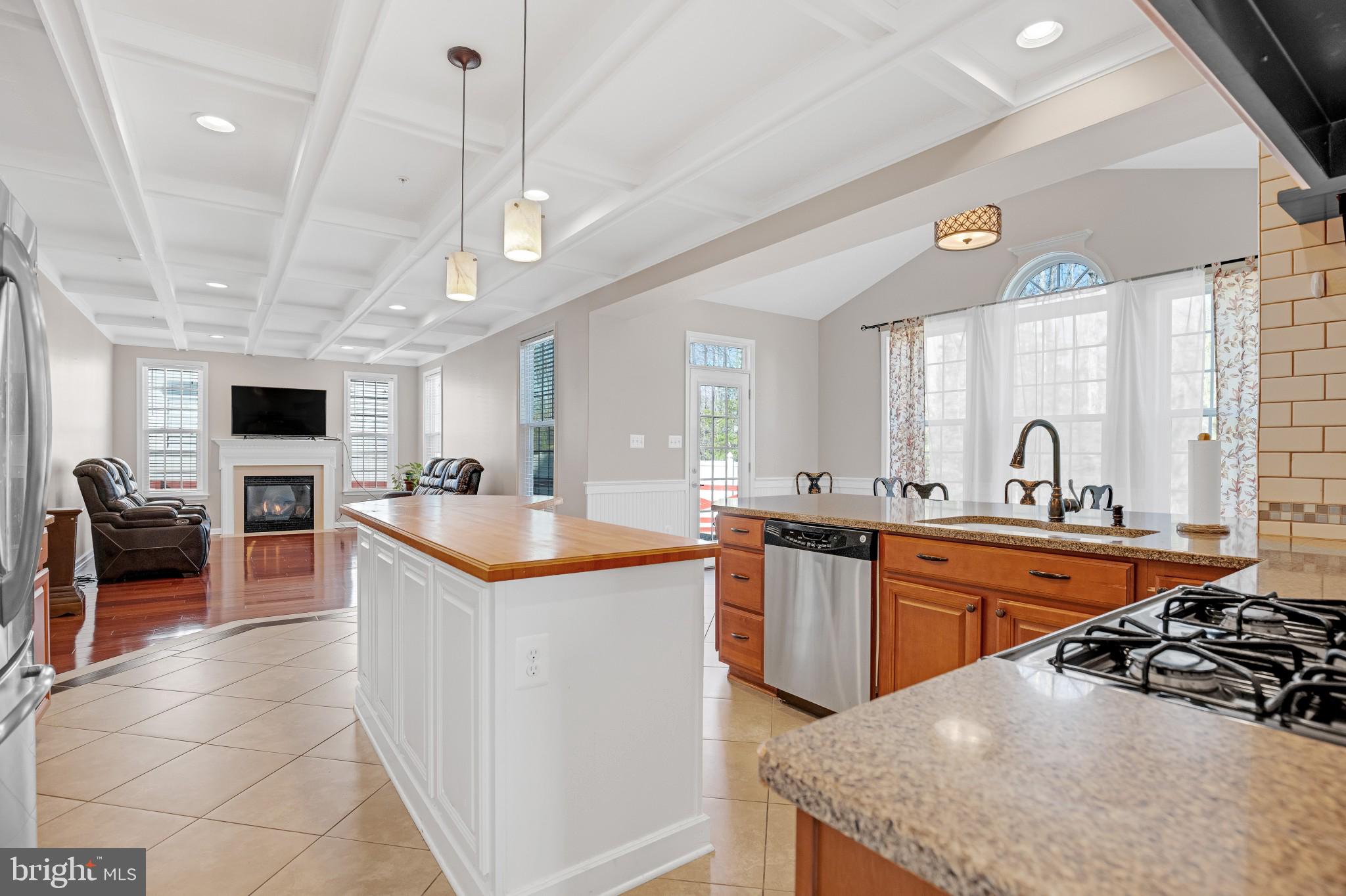 AUTUMN HILLS - Residential