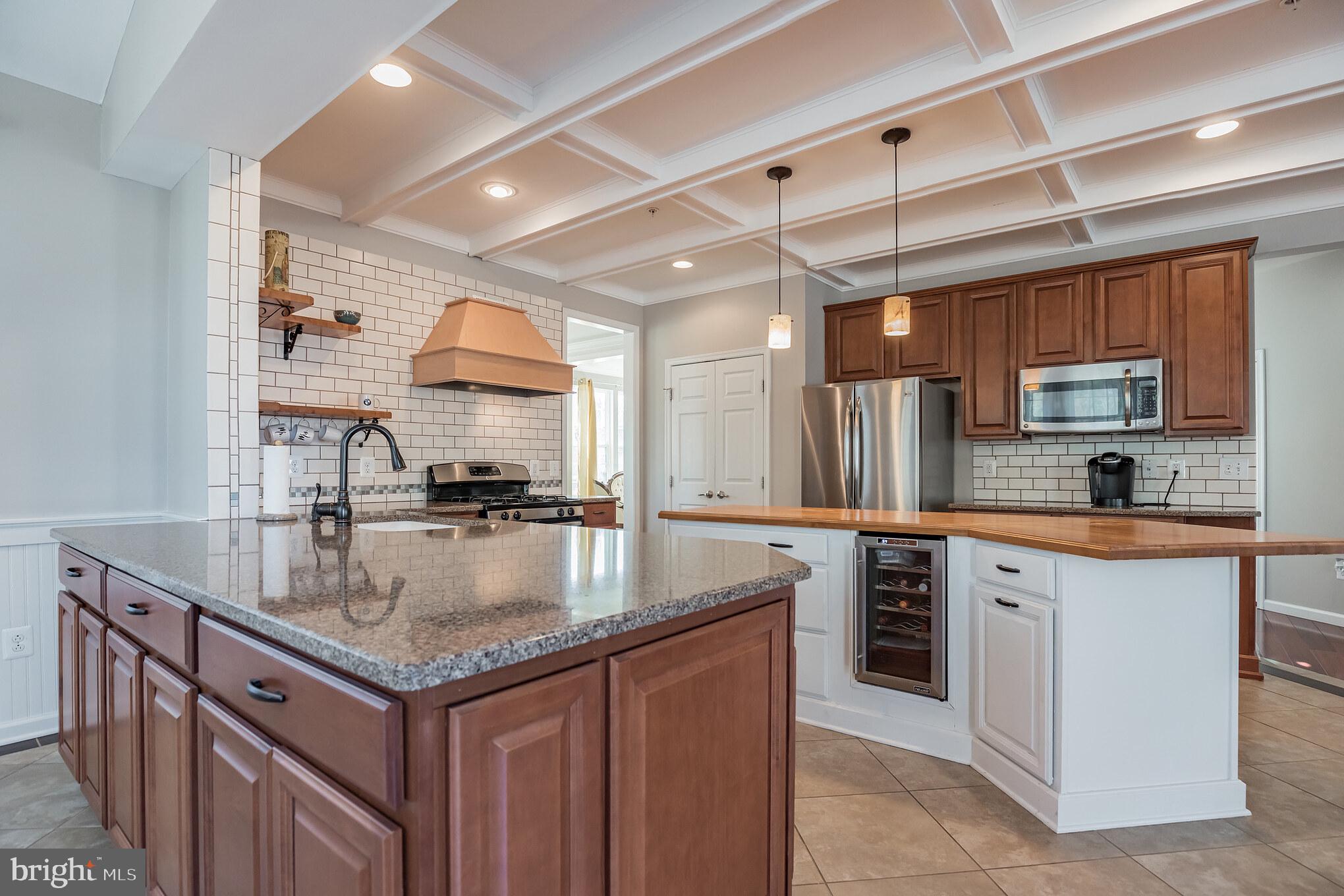 AUTUMN HILLS - Residential