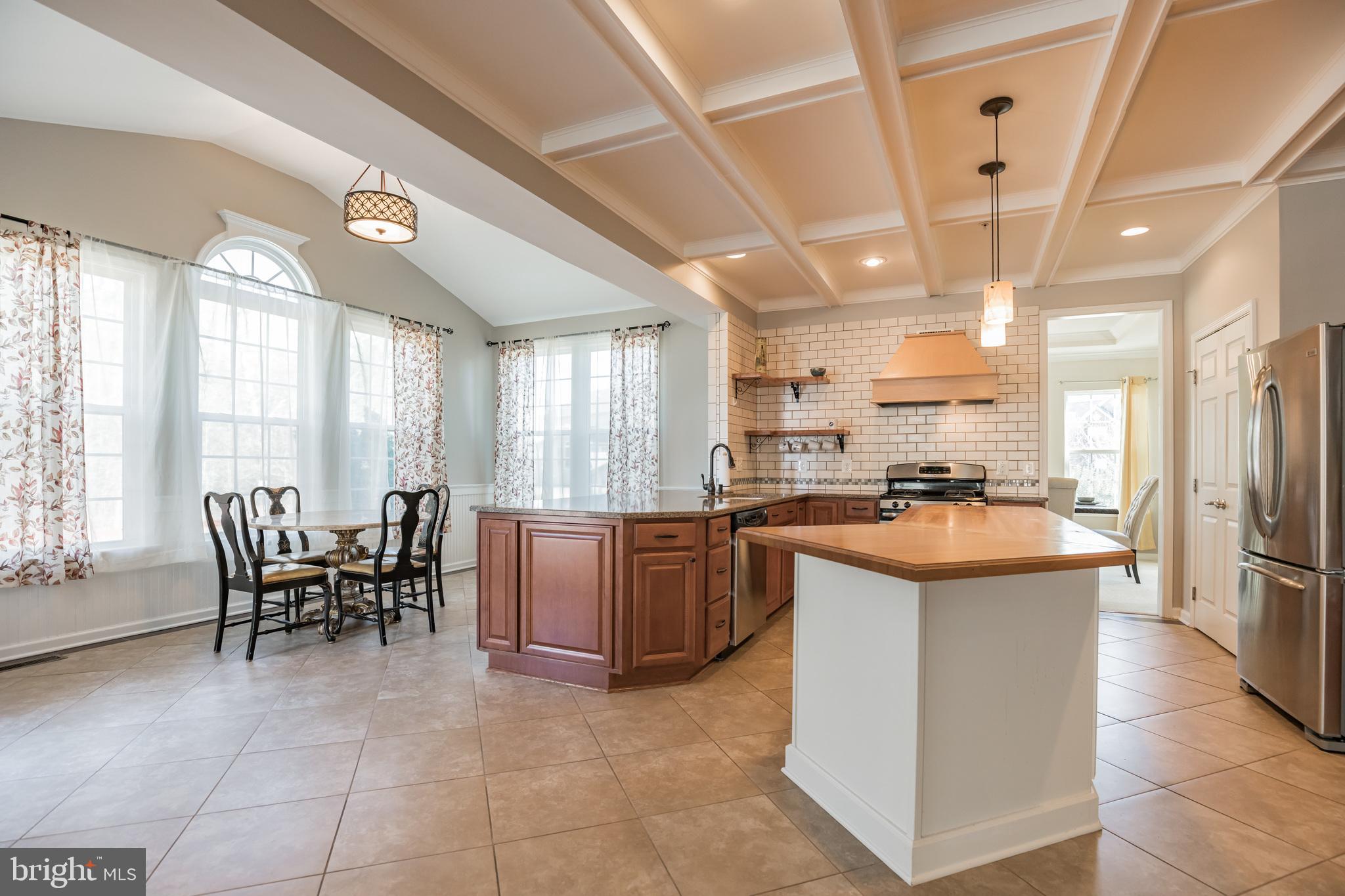 AUTUMN HILLS - Residential