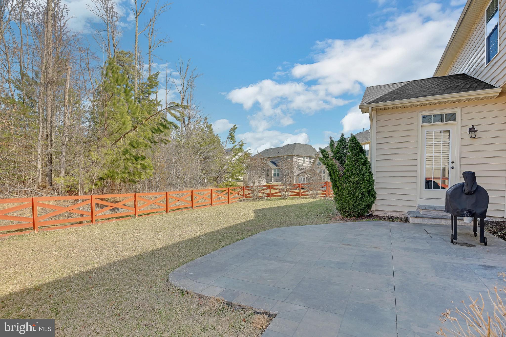 AUTUMN HILLS - Residential