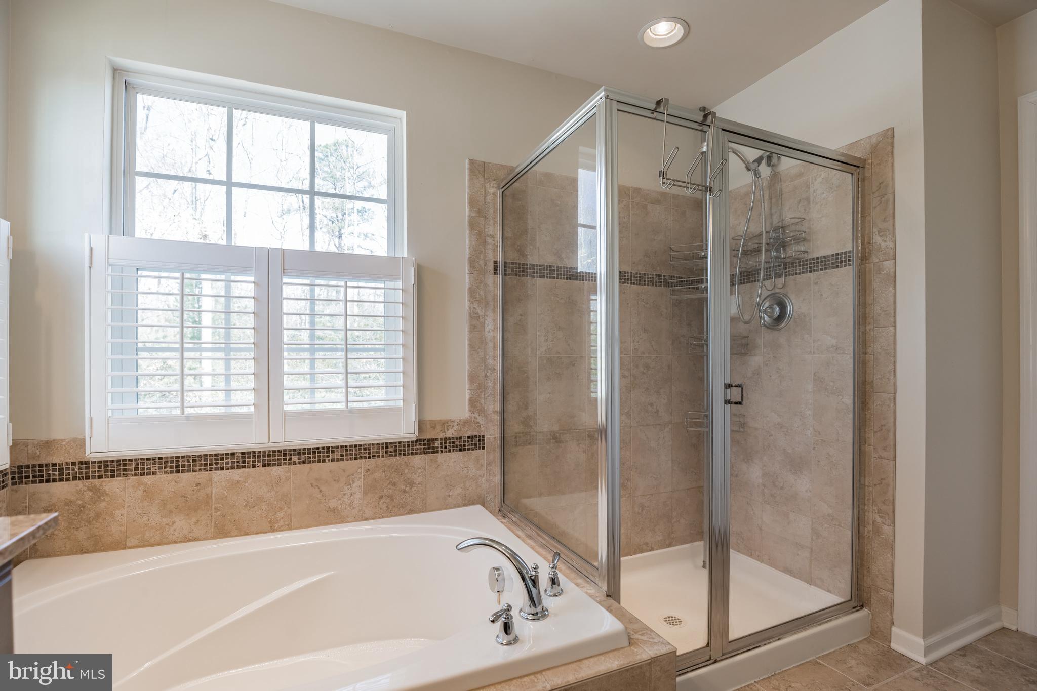 AUTUMN HILLS - Residential