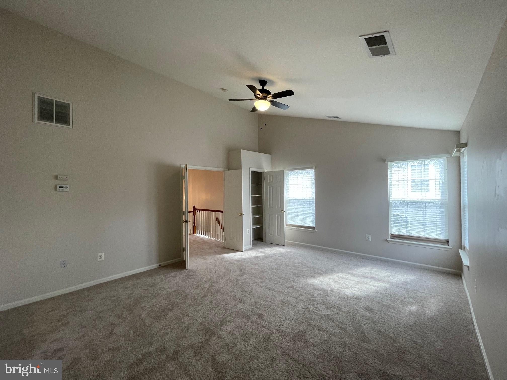 NORTHLAKE - Residential Lease