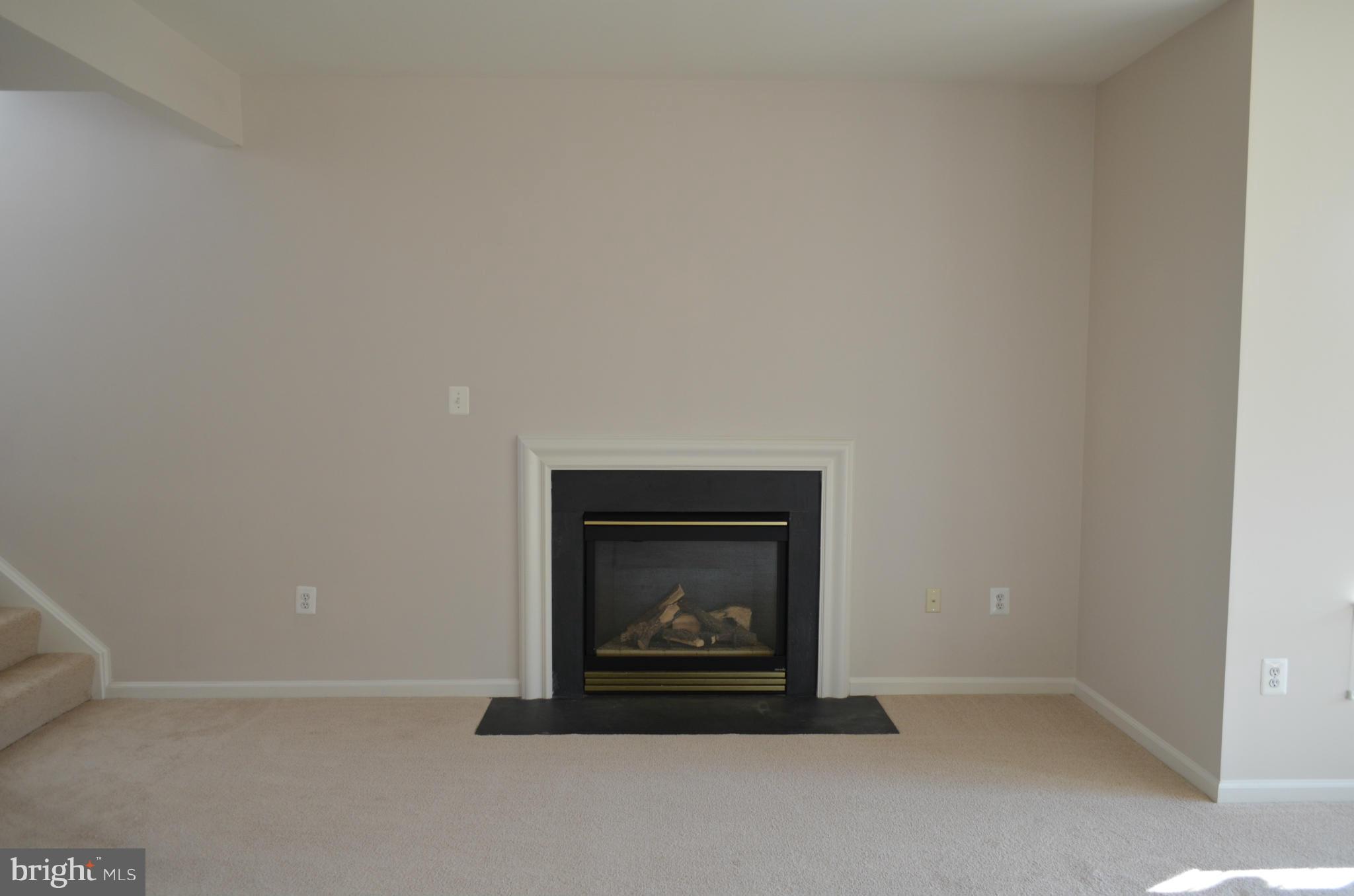 NORTHLAKE - Residential Lease