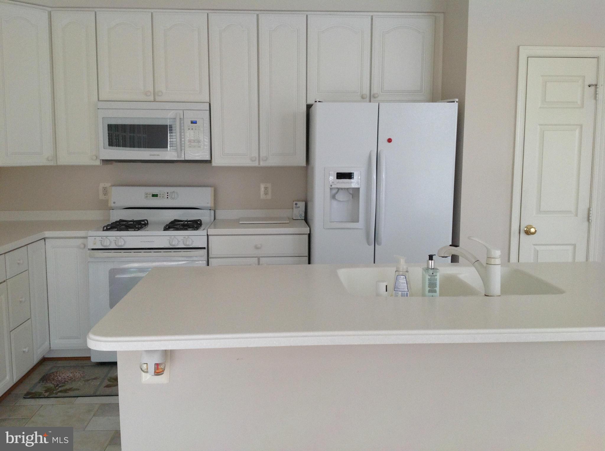 NORTHLAKE - Residential Lease