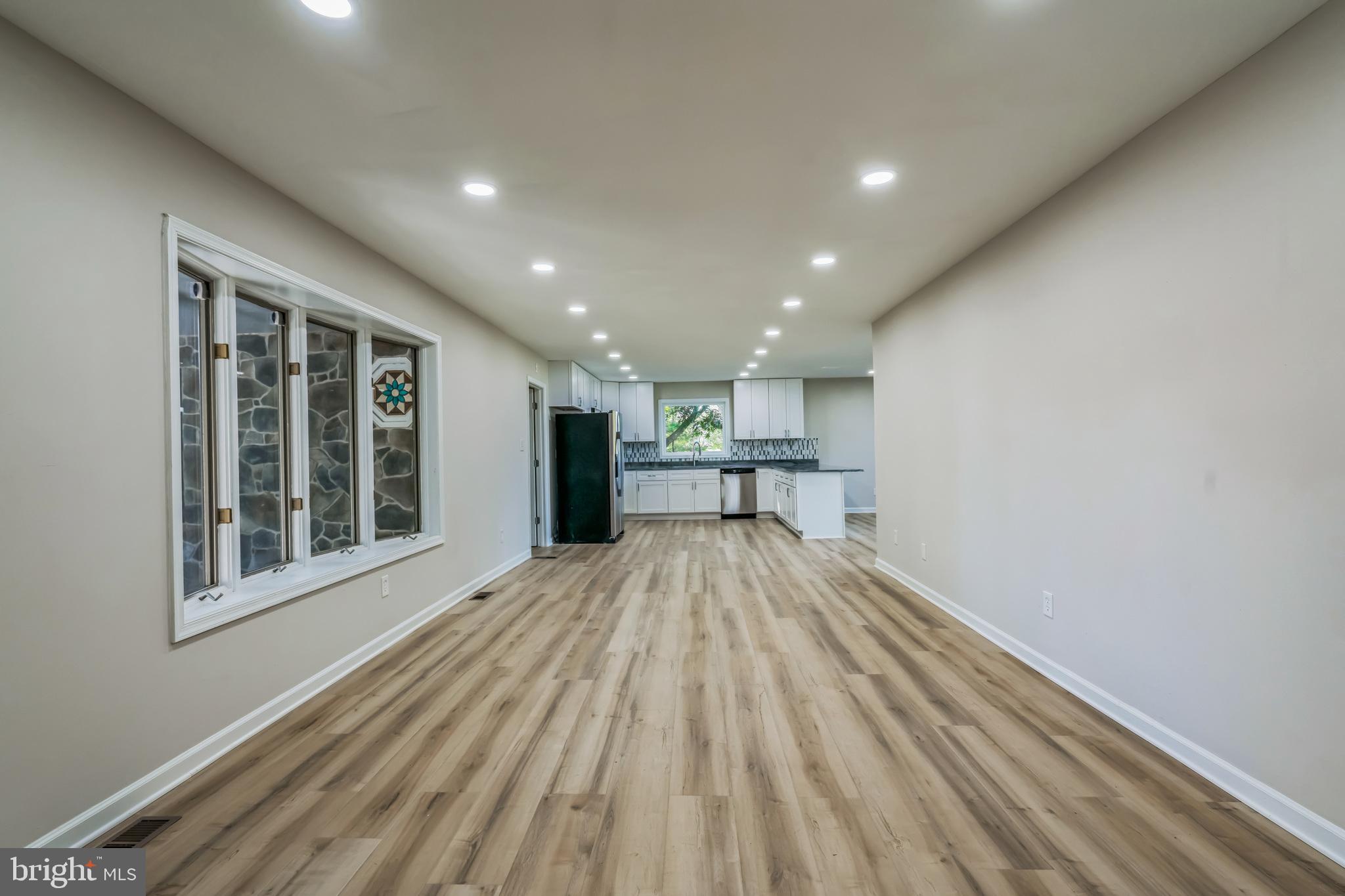 53 PROSPECT BAY DRIVE W