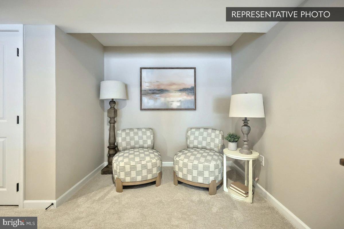 ELIZABETH VILLAGE - Residential