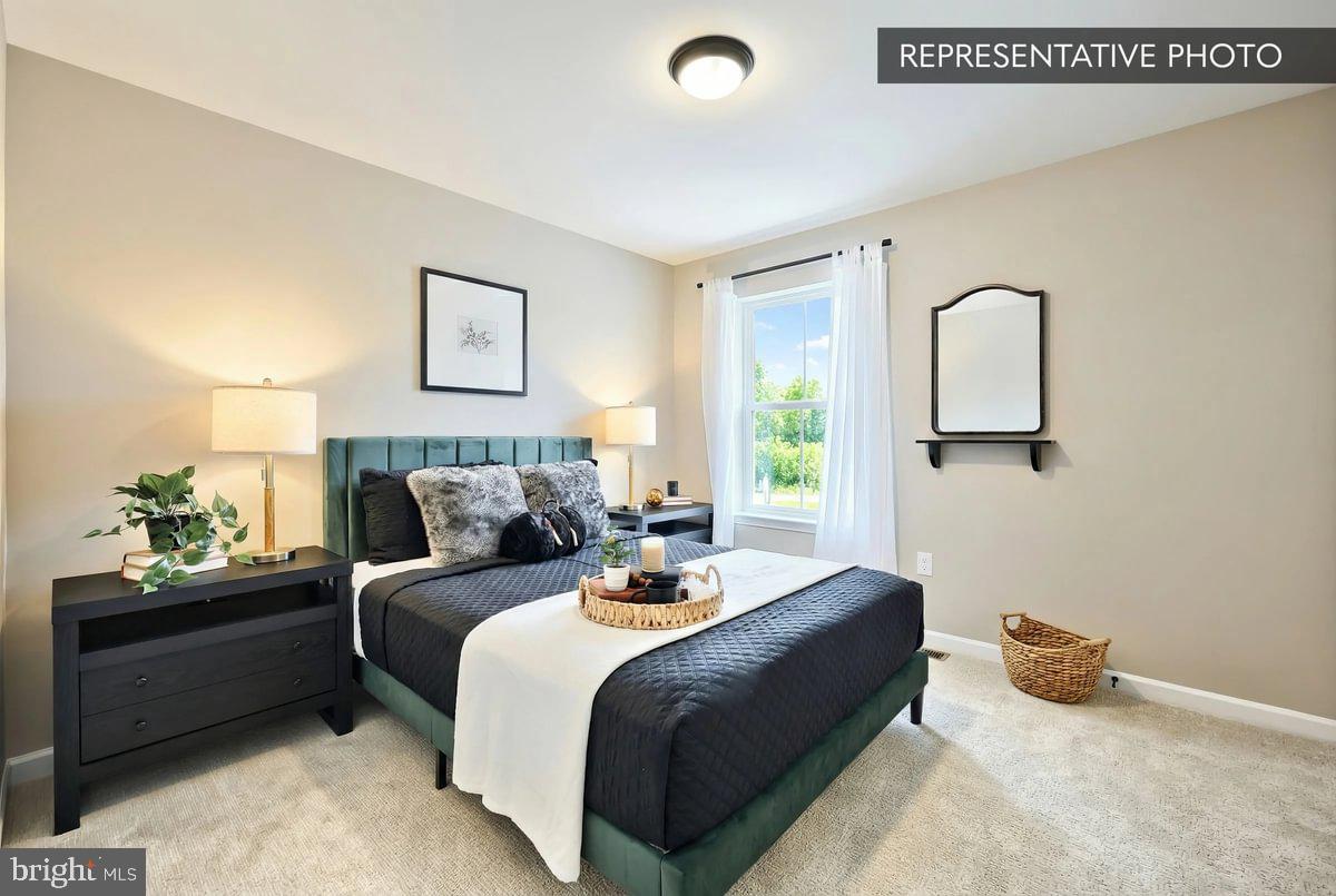ELIZABETH VILLAGE - Residential