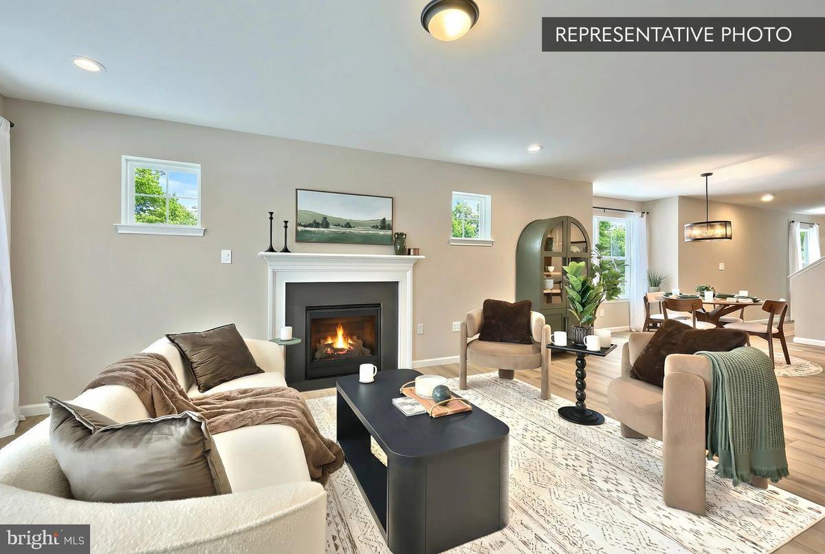 ELIZABETH VILLAGE - Residential