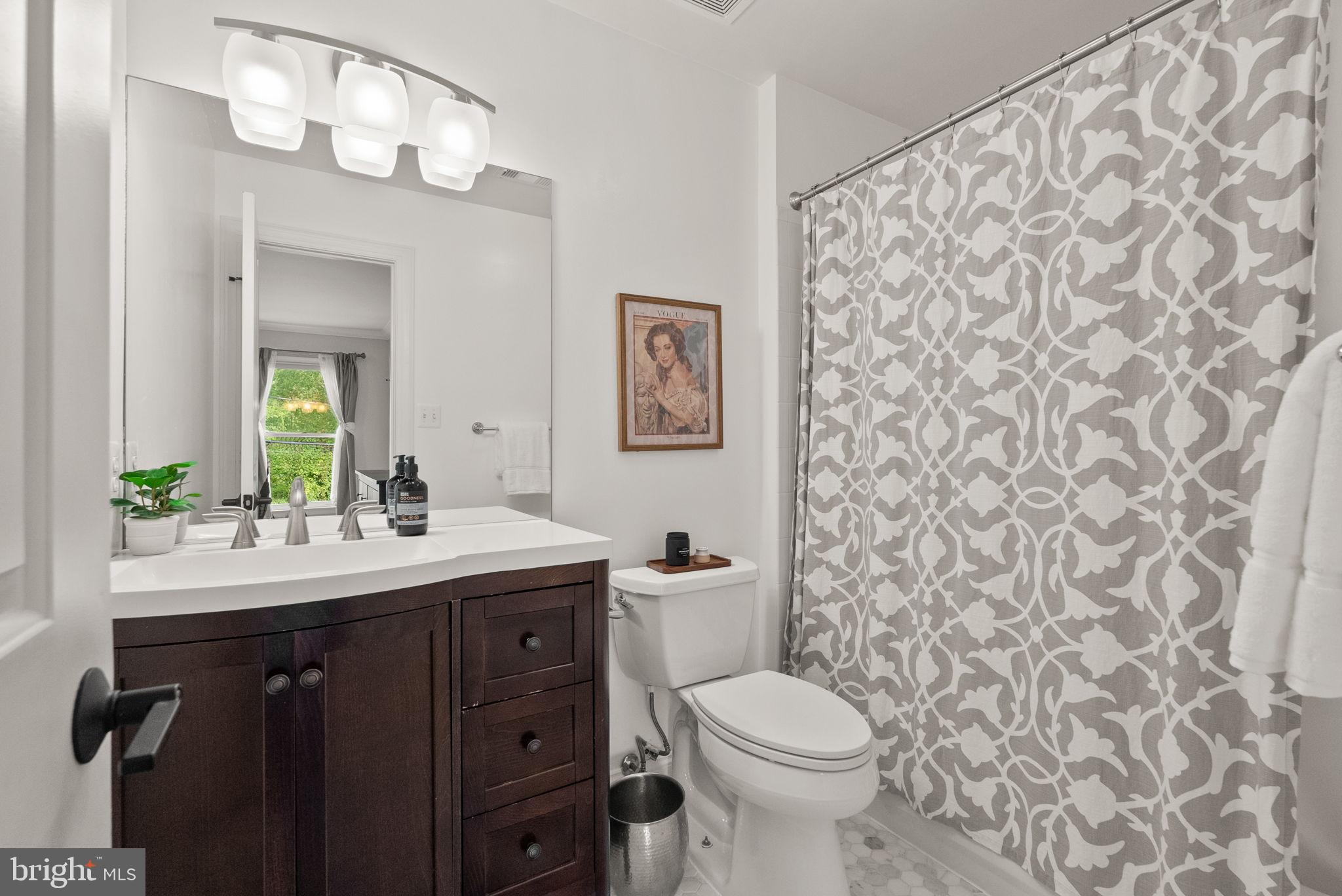 WOODMONT - Residential