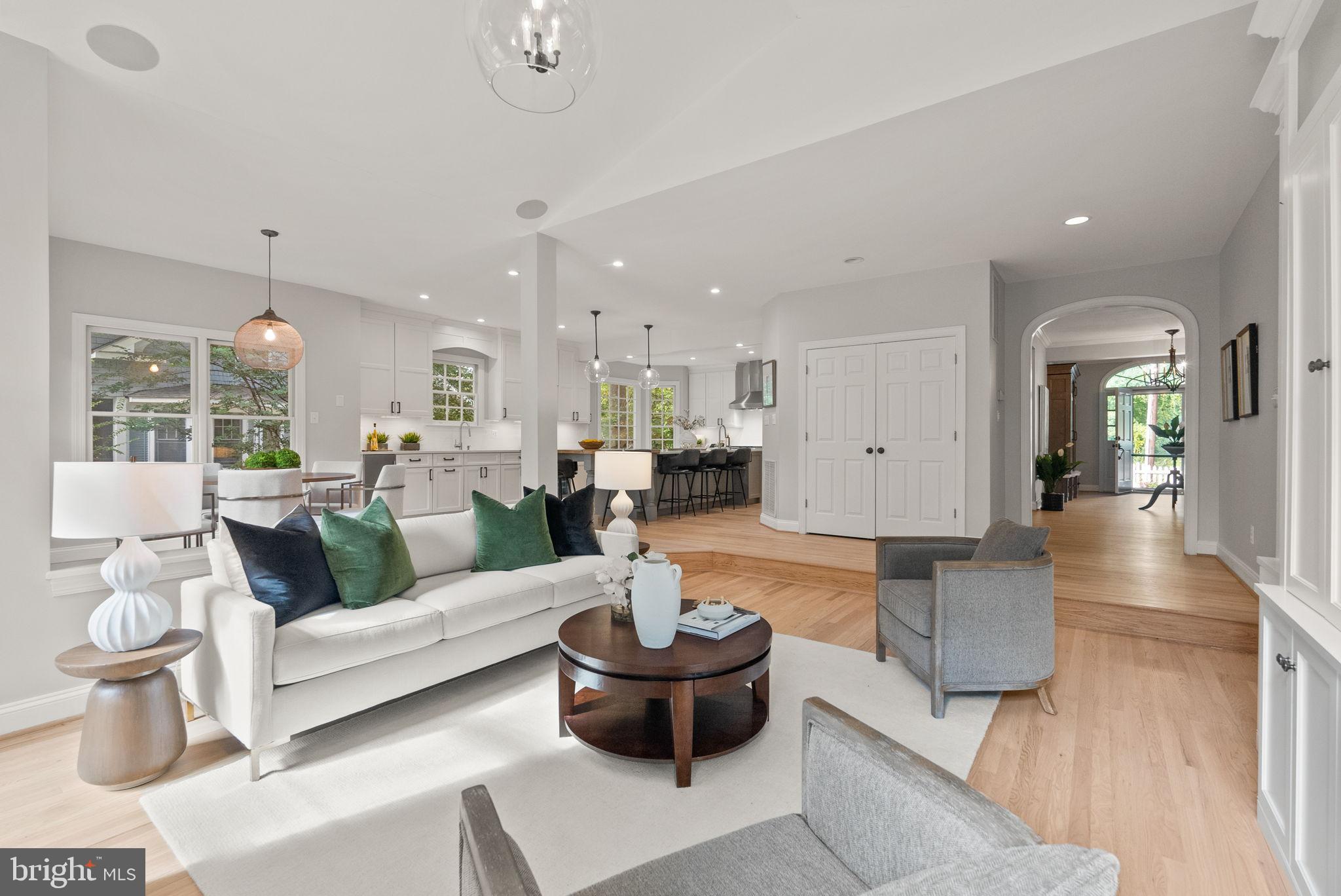 WOODMONT - Residential