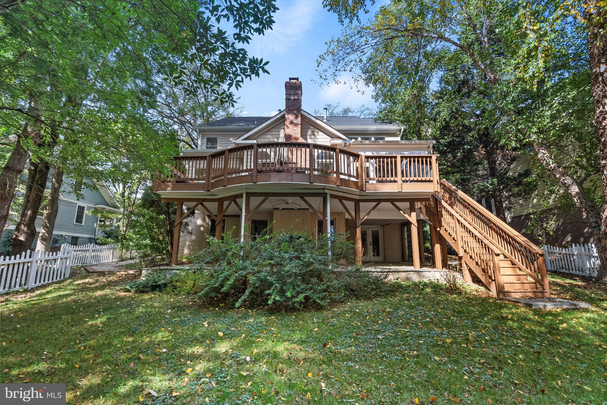 WOODMONT - Residential