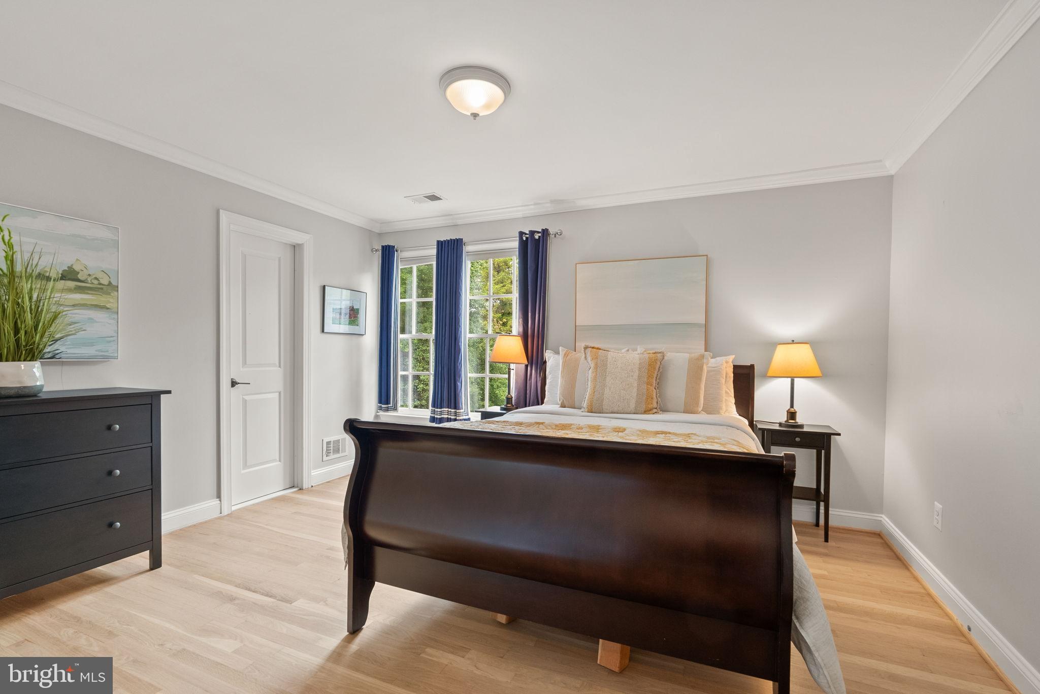 WOODMONT - Residential