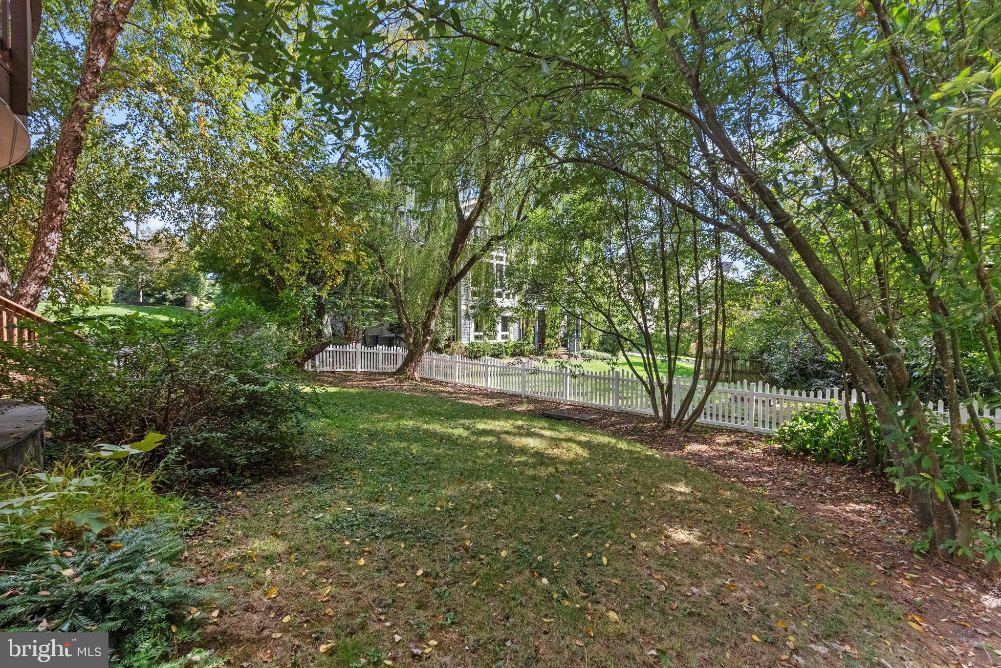 WOODMONT - Residential