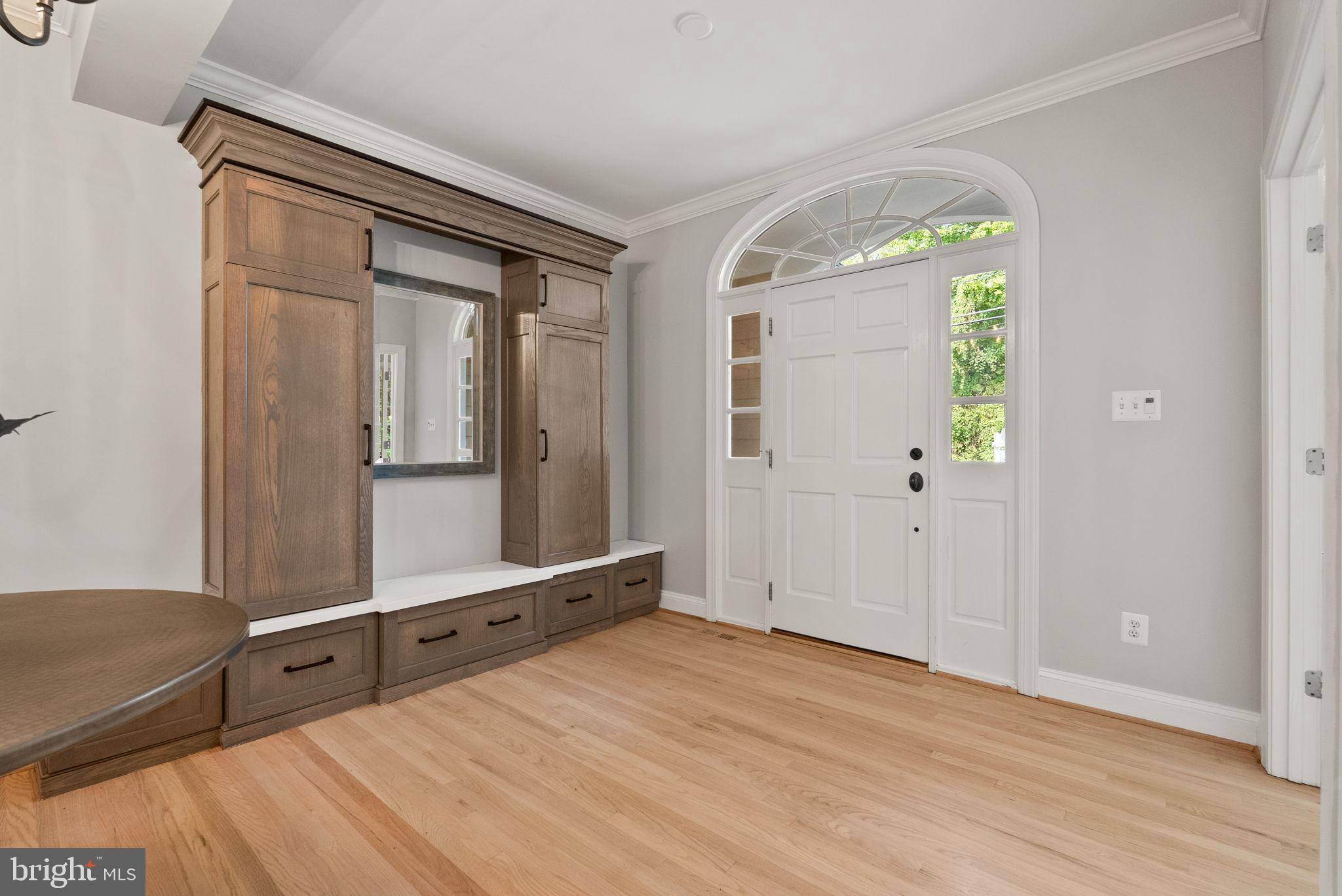 WOODMONT - Residential