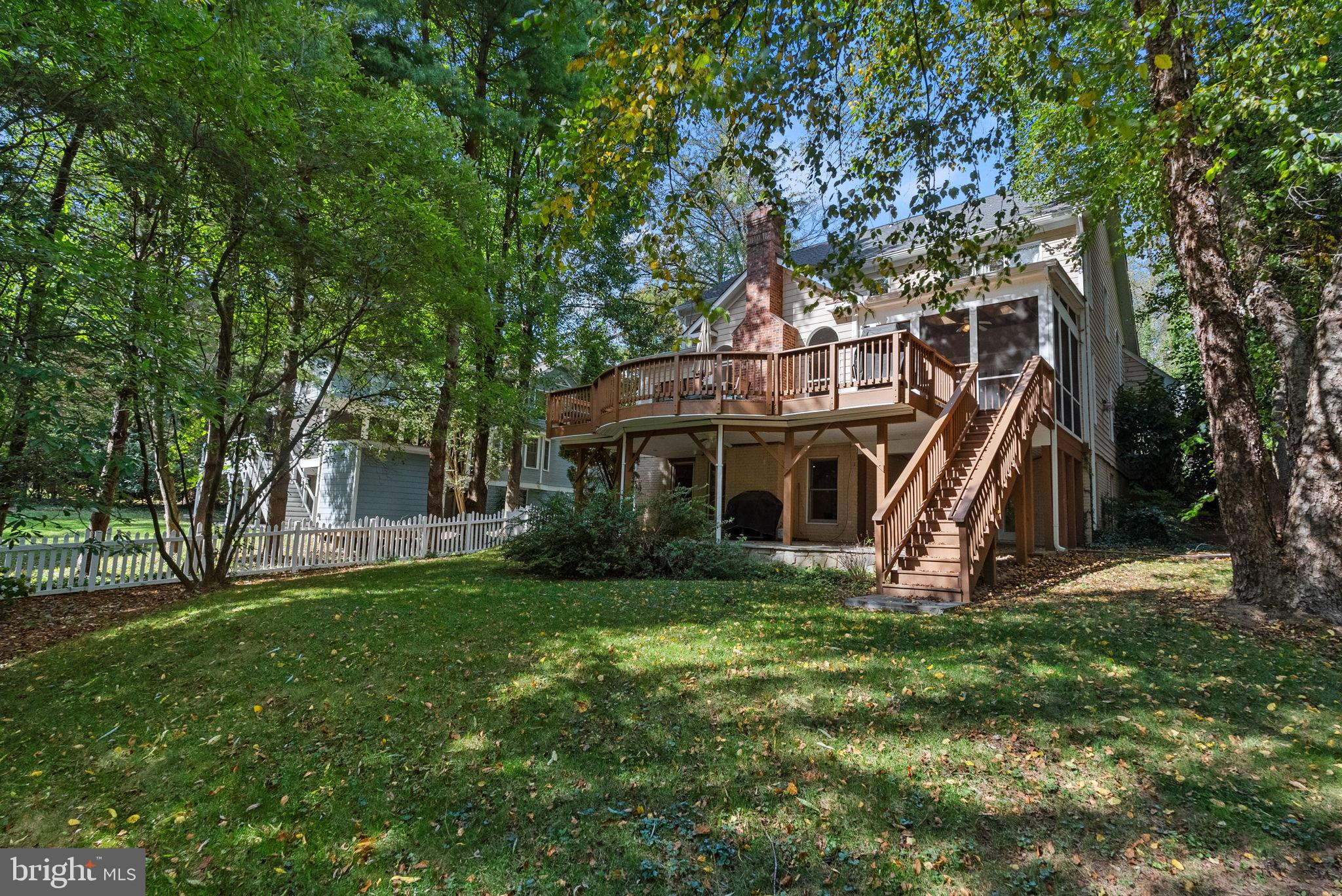 WOODMONT - Residential