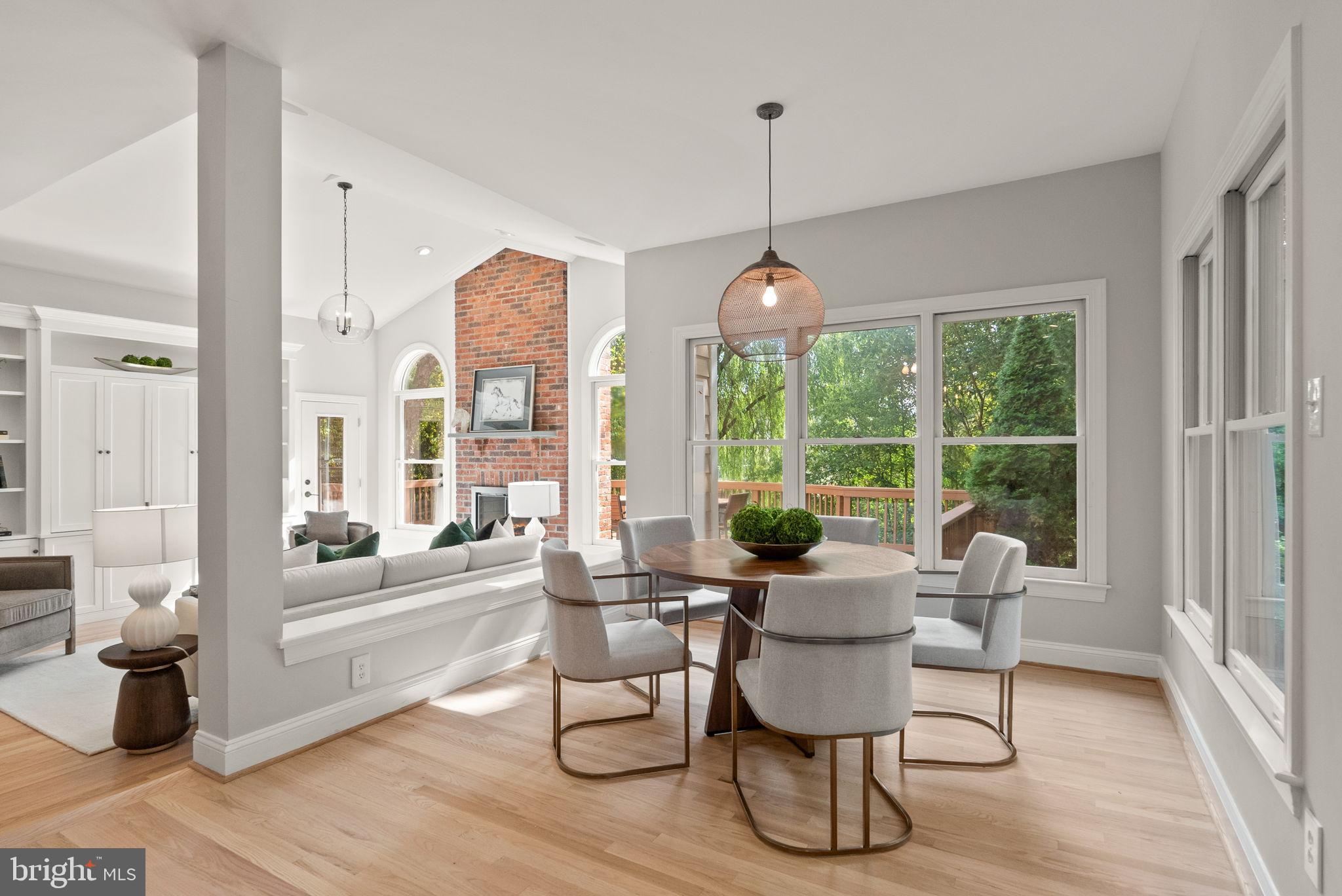 WOODMONT - Residential