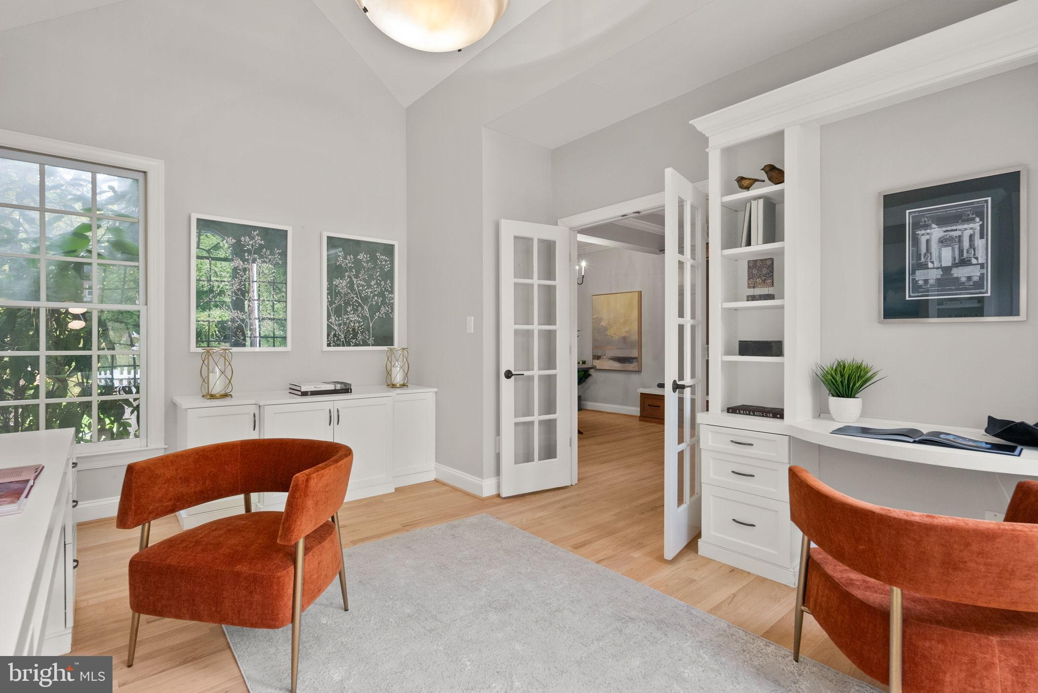 WOODMONT - Residential