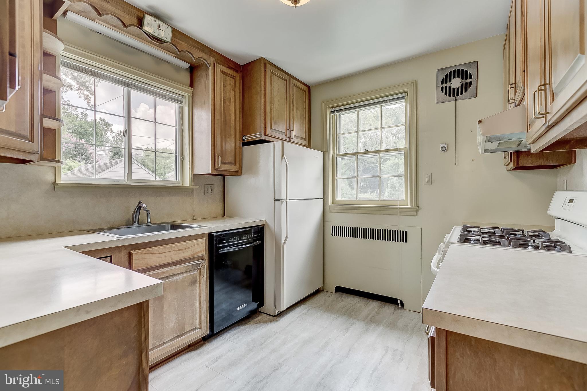 GREATER HOMELAND HISTORIC DISTRICT - Residential