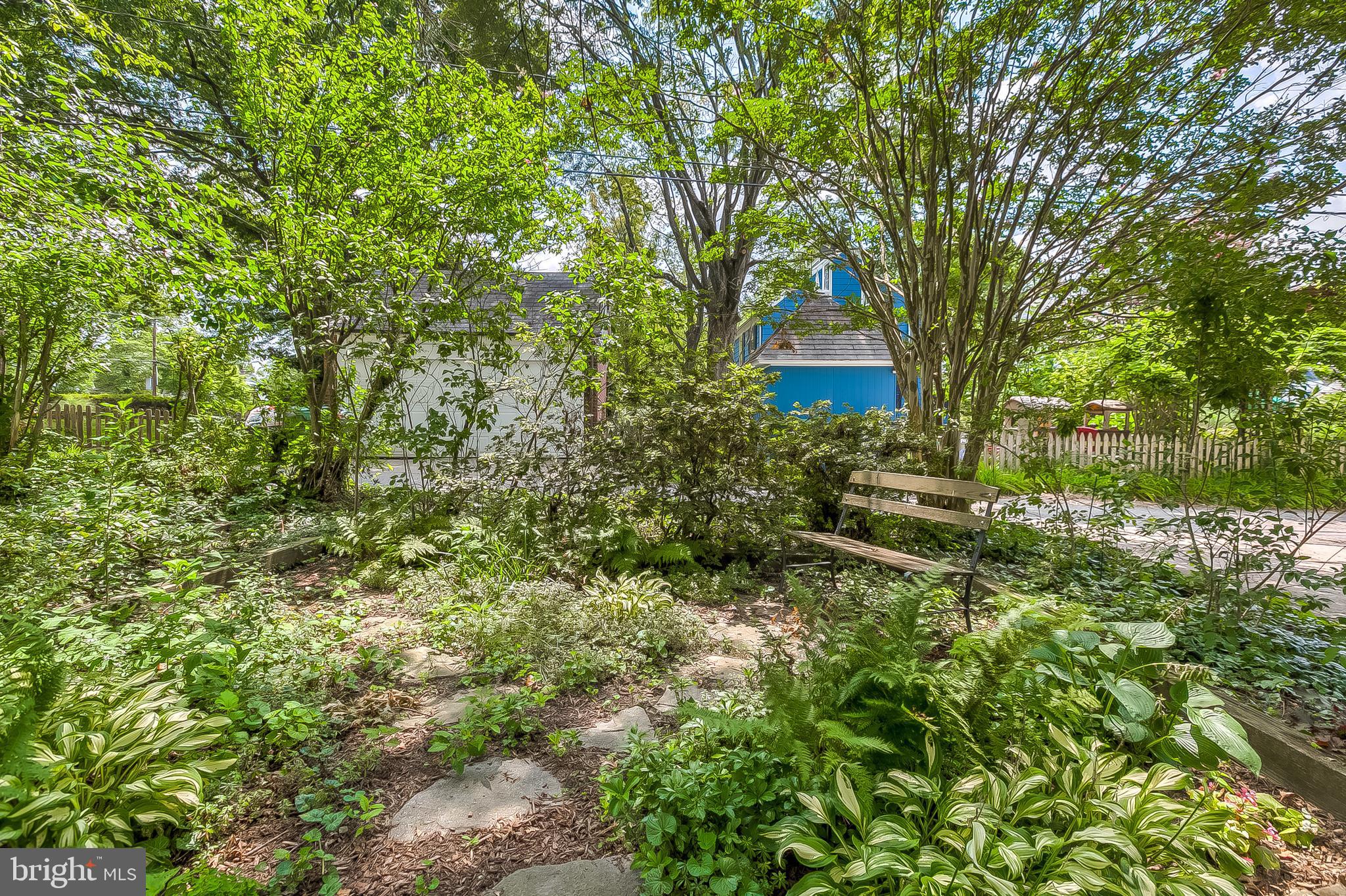 GREATER HOMELAND HISTORIC DISTRICT - Residential