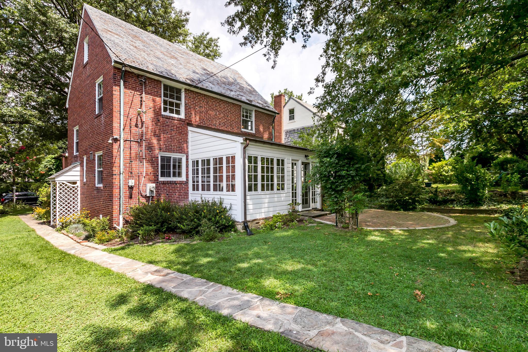 GREATER HOMELAND HISTORIC DISTRICT - Residential