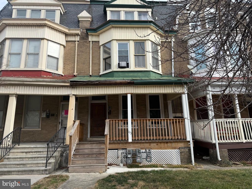 Photo of 103 S Richland Avenue, YORK, PA 17404 (MLS # PAYK2096098)