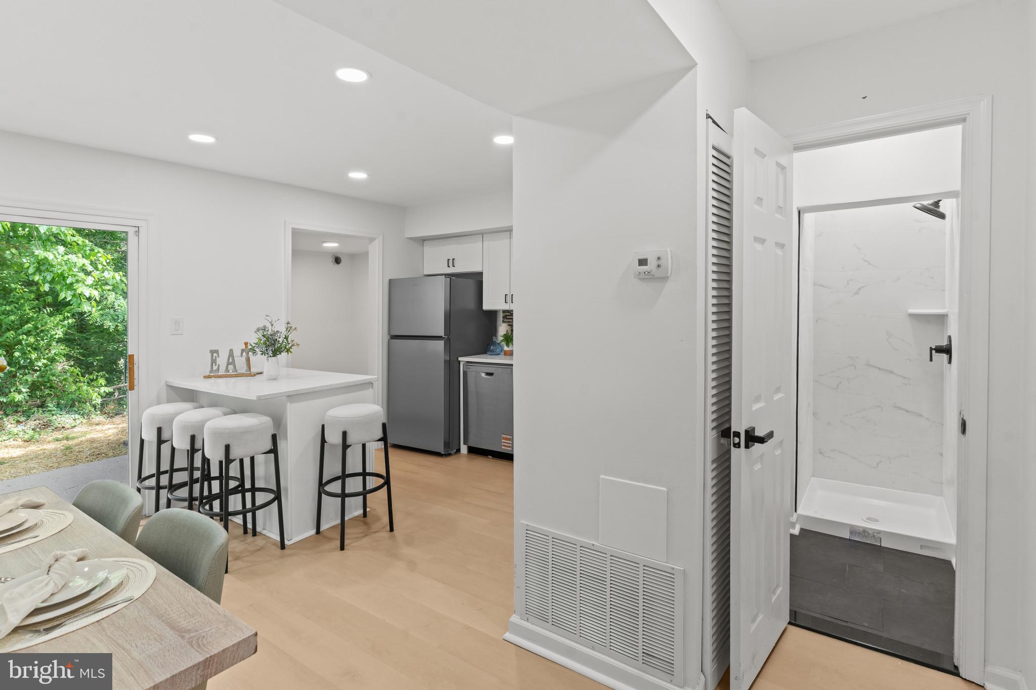 GLEN BURNIE HEIGHTS - Residential
