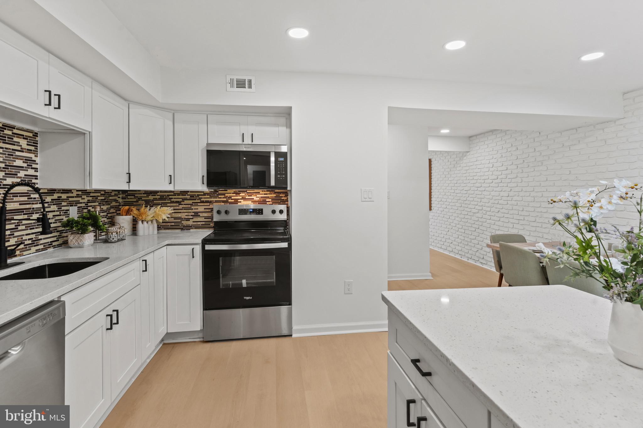GLEN BURNIE HEIGHTS - Residential