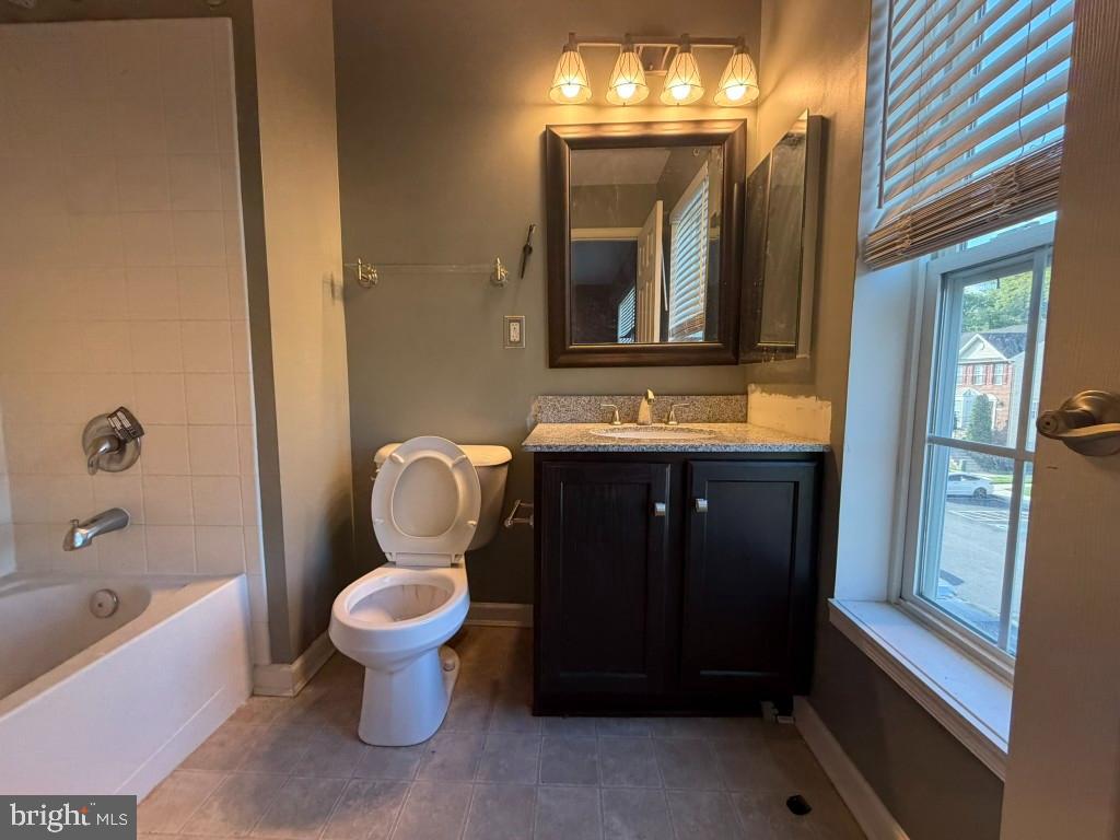 GLEN BURNIE - Residential