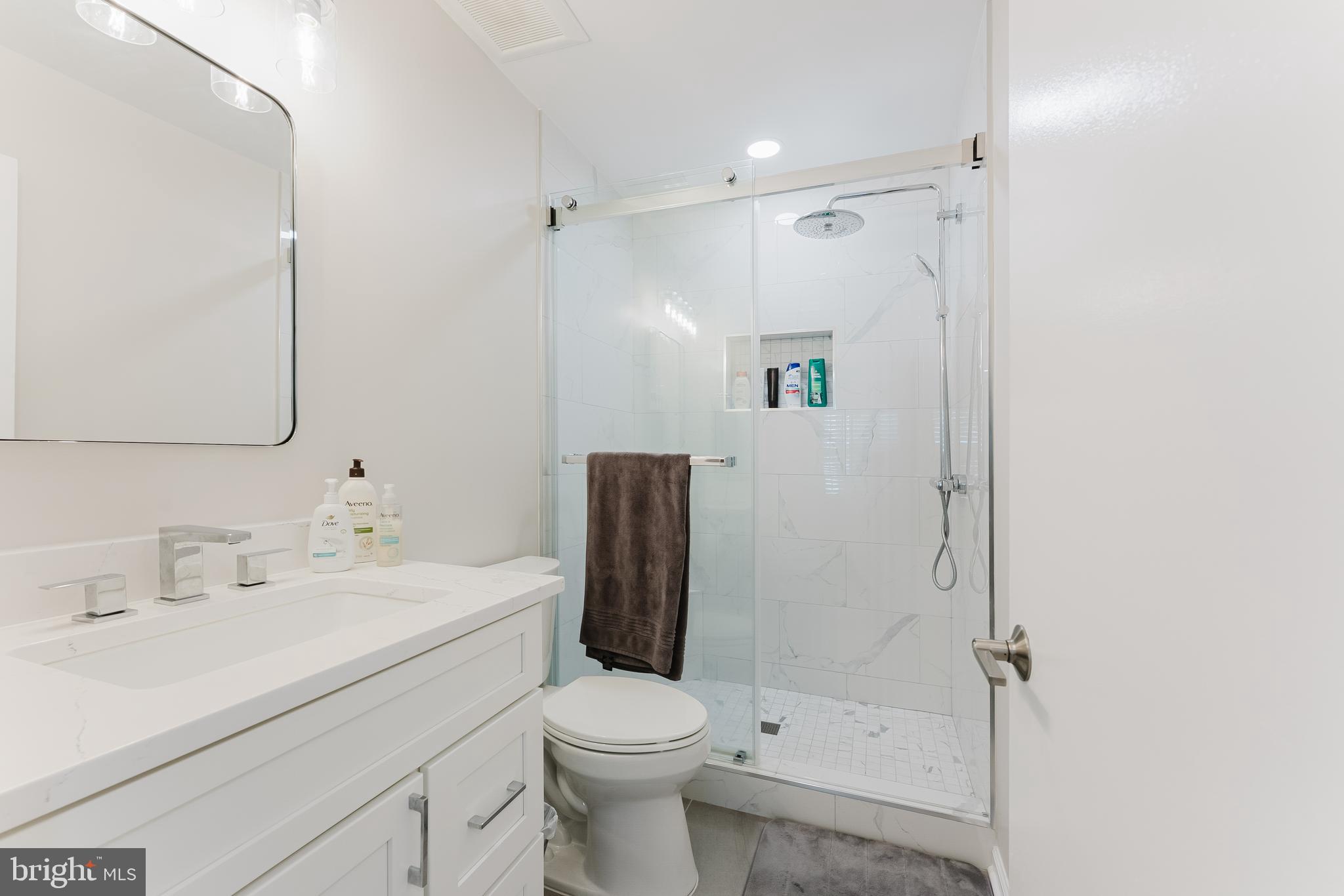 BURKE CENTRE - Residential