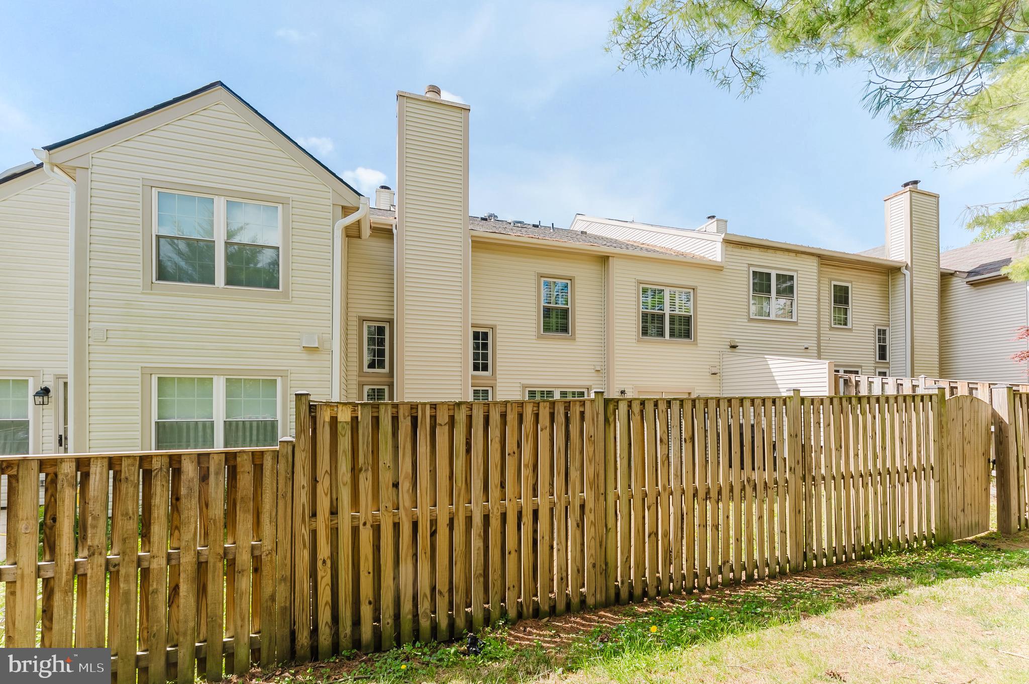 BURKE CENTRE - Residential