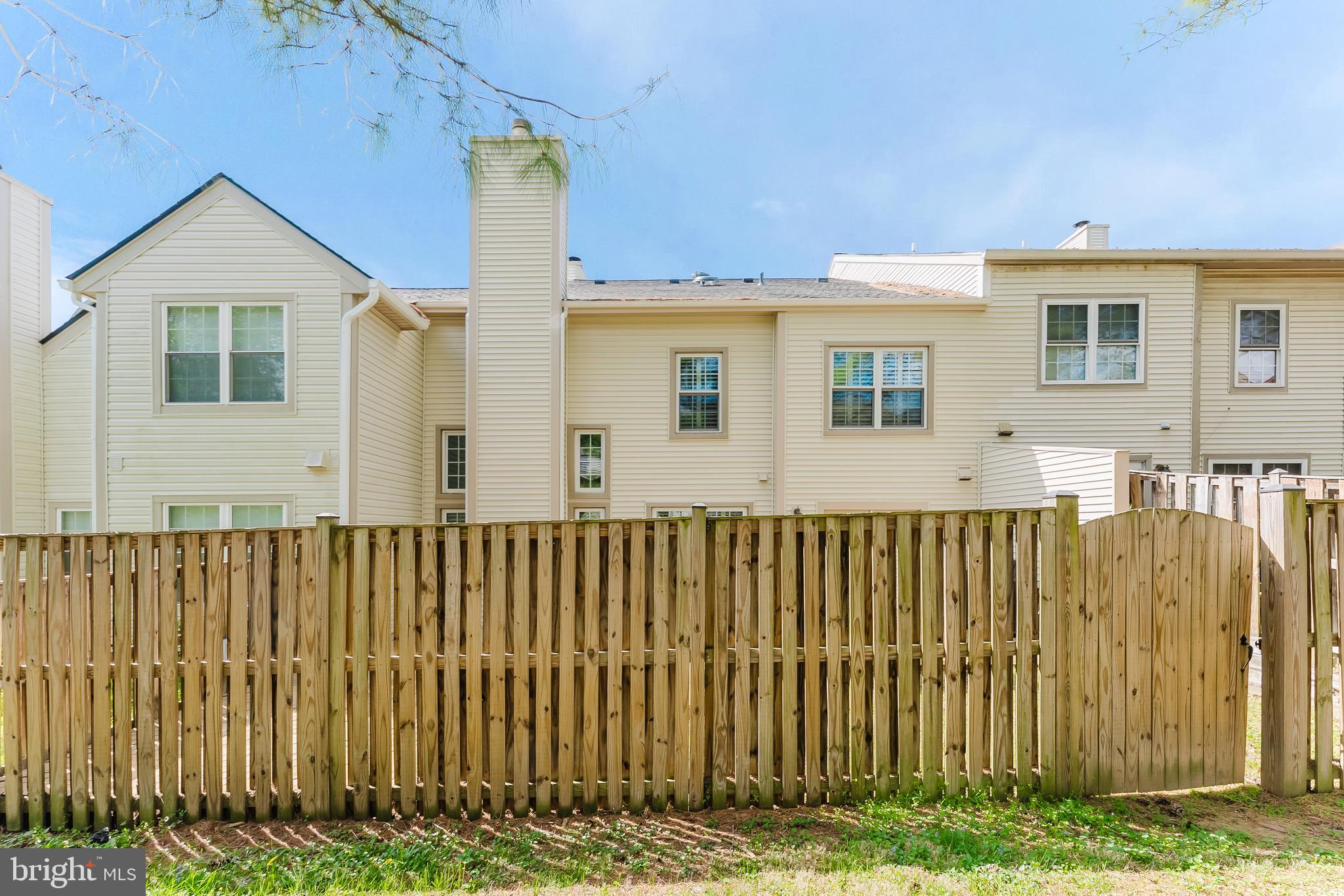 BURKE CENTRE - Residential