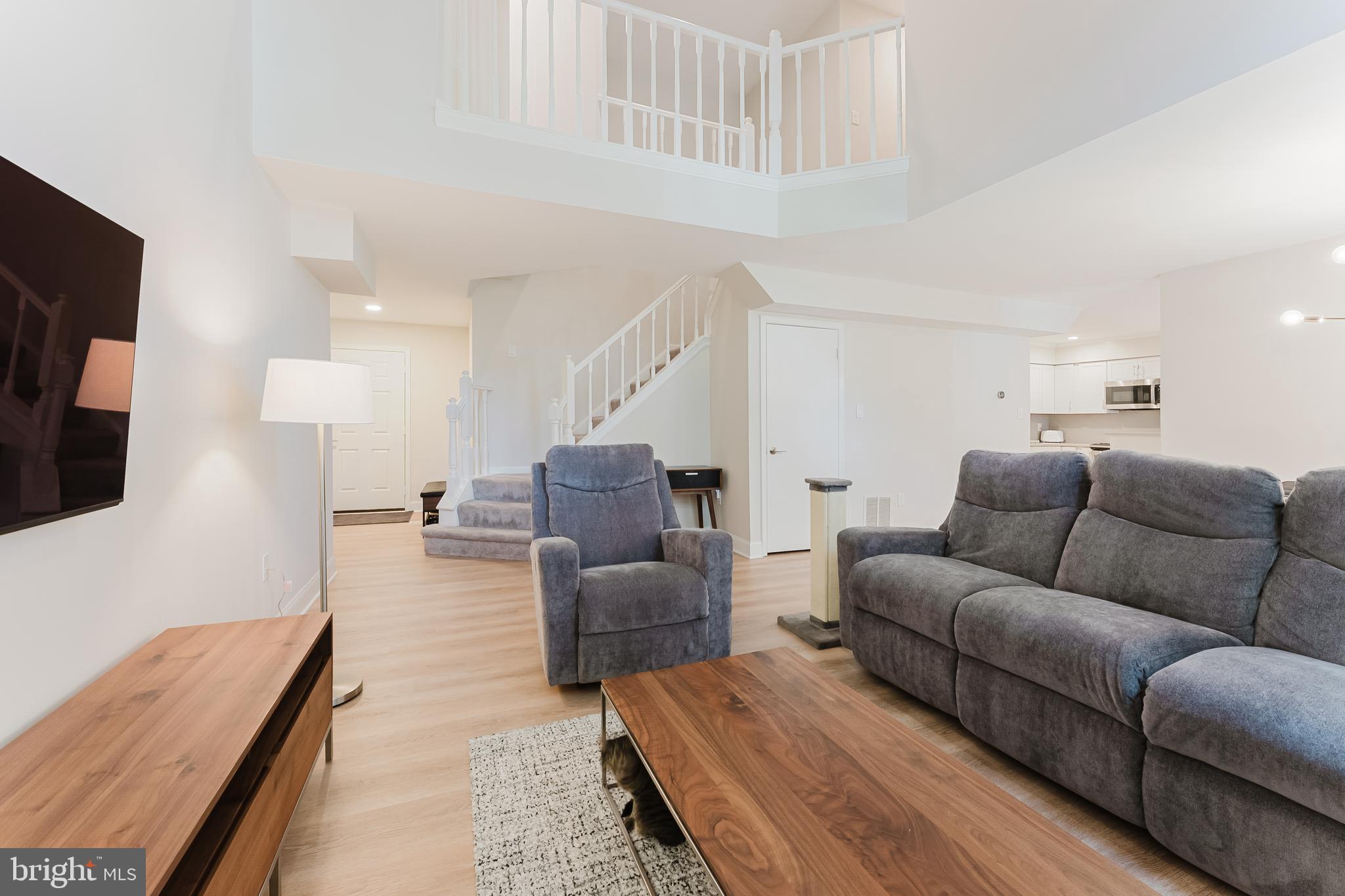 BURKE CENTRE - Residential