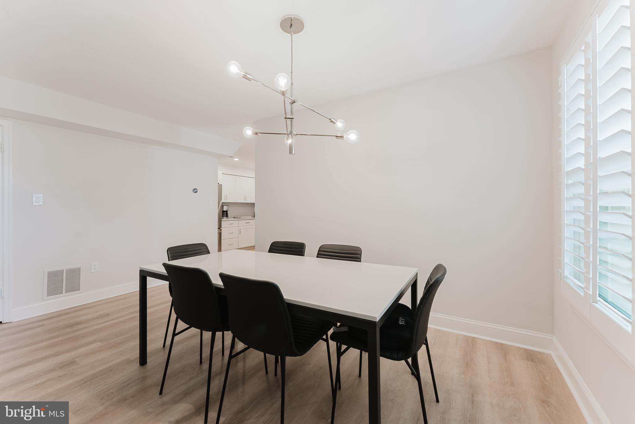 BURKE CENTRE - Residential